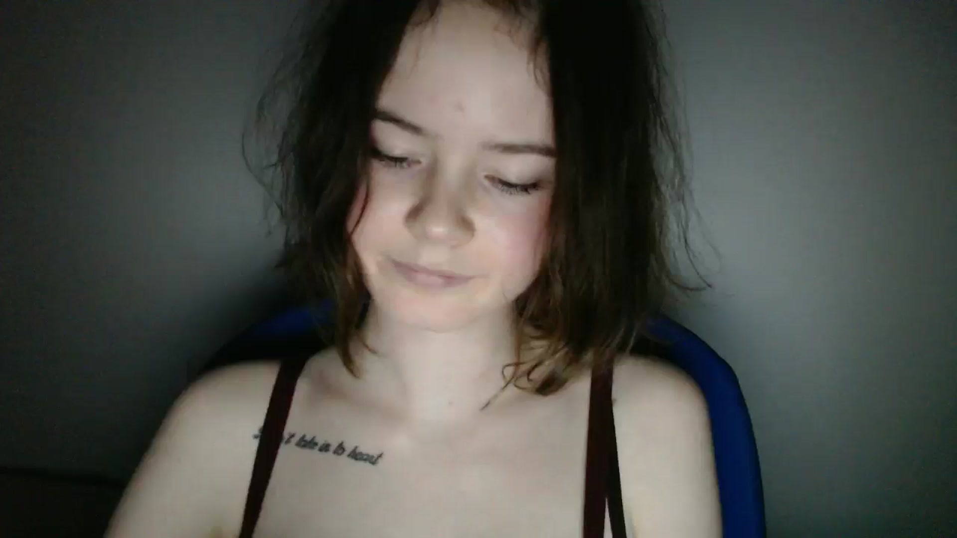 Gallery image thumbnail from KatyaWave's myfreecams stream on, 01/28/2026, 22:45 image 16 of 20