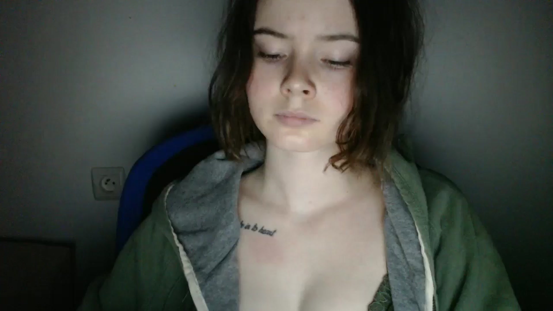 Gallery image thumbnail from KatyaWave's myfreecams stream on, 01/29/2026, 21:17 image 1 of 20