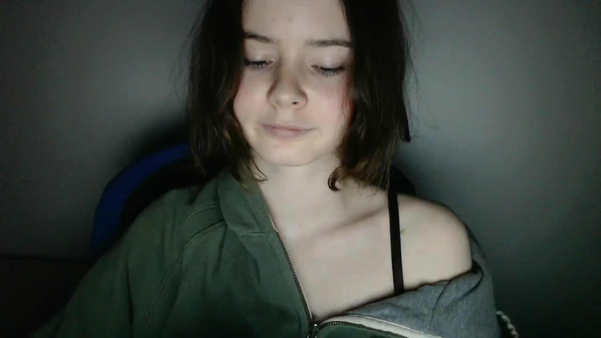 Gallery image thumbnail from KatyaWave's myfreecams stream on, 01/29/2026, 22:08 image 17 of 20