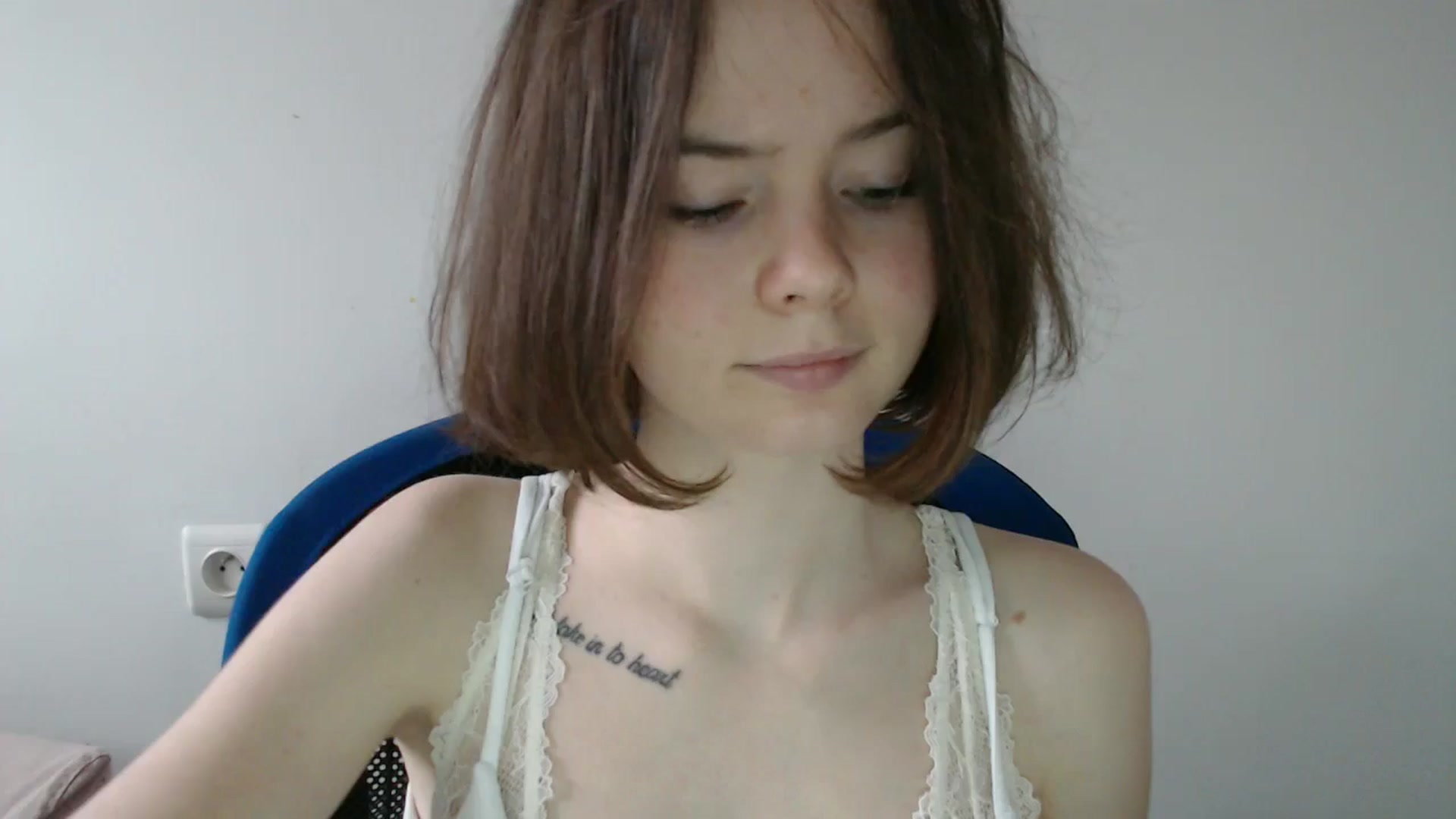 Gallery image thumbnail from KatyaWave's myfreecams stream on, 01/30/2026, 13:55 image 17 of 20