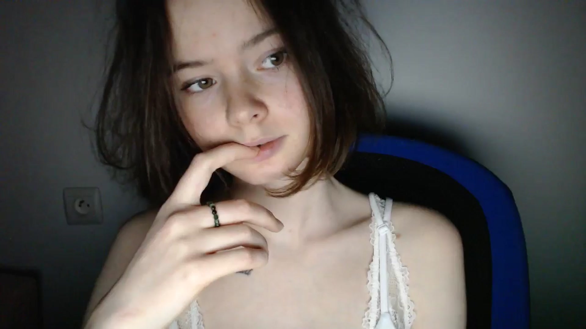 Gallery image thumbnail from KatyaWave's myfreecams stream on, 01/30/2026, 16:20 image 11 of 20