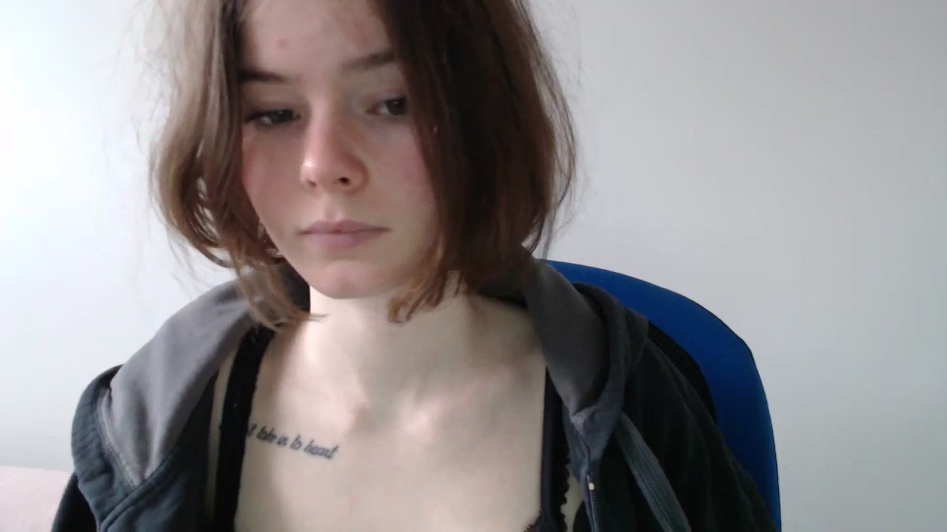 Gallery image thumbnail from KatyaWave's myfreecams stream on, 02/01/2026, 13:33 image 15 of 20