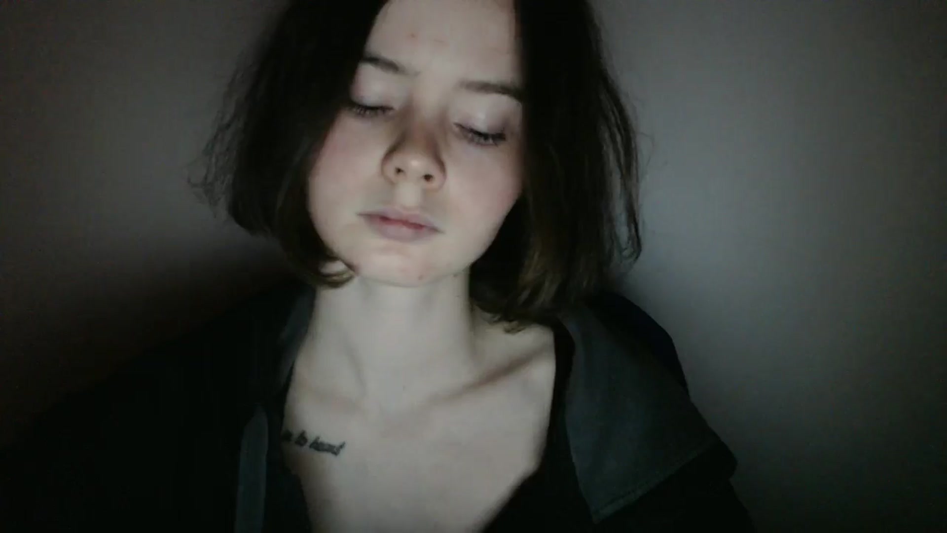 Gallery image thumbnail from KatyaWave's myfreecams stream on, 02/03/2026, 19:21 image 16 of 20