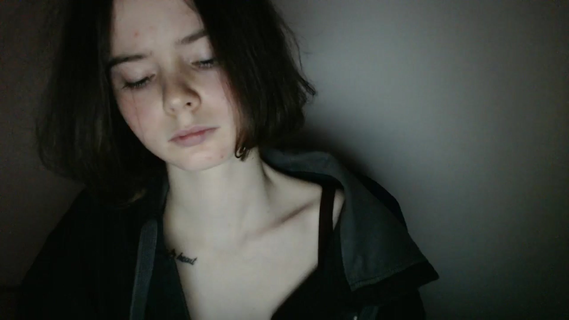 Gallery image thumbnail from KatyaWave's myfreecams stream on, 02/03/2026, 19:21 image 18 of 20