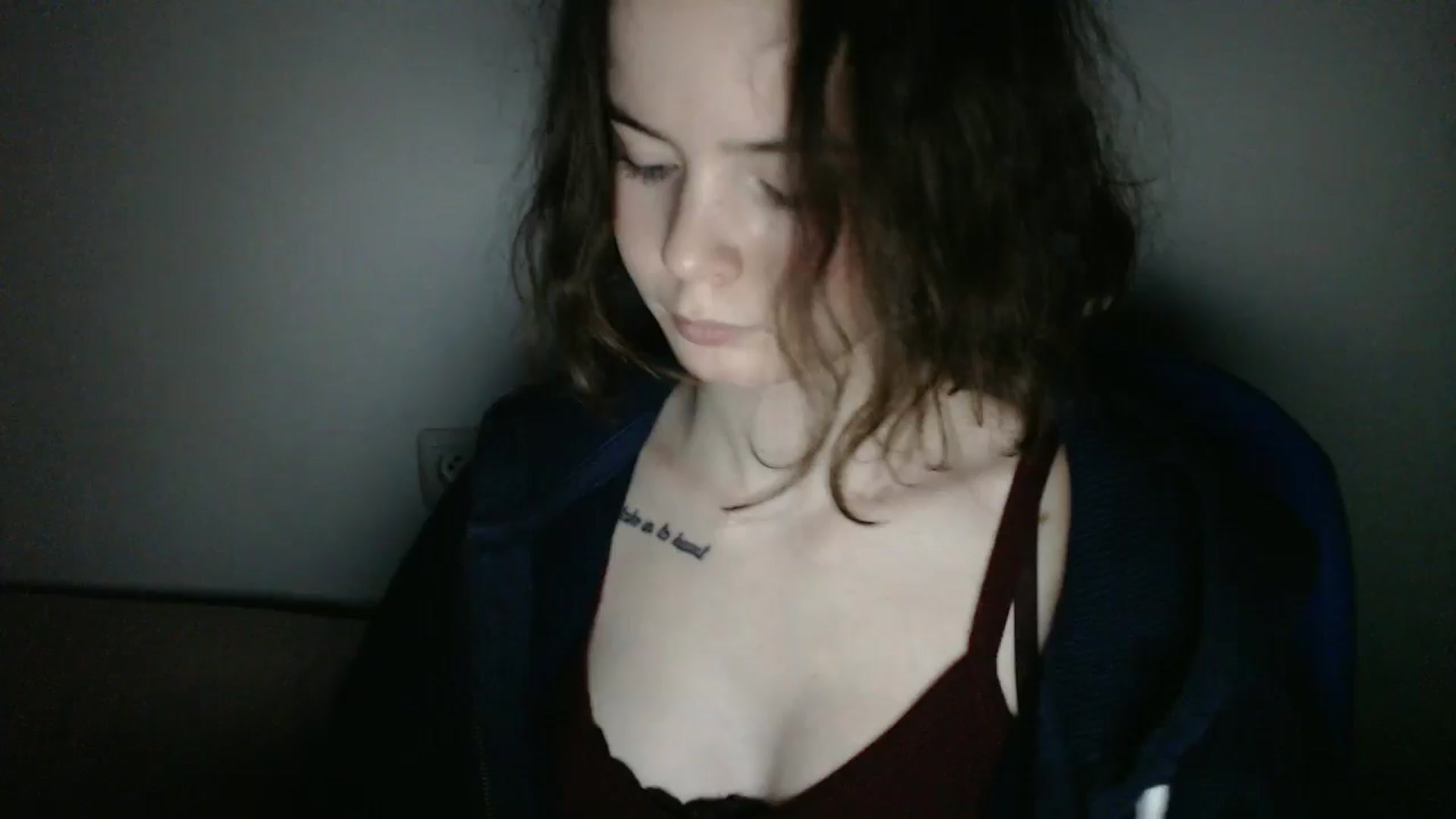 Gallery image thumbnail from KatyaWave's myfreecams stream on, 02/06/2026, 18:54 image 19 of 20