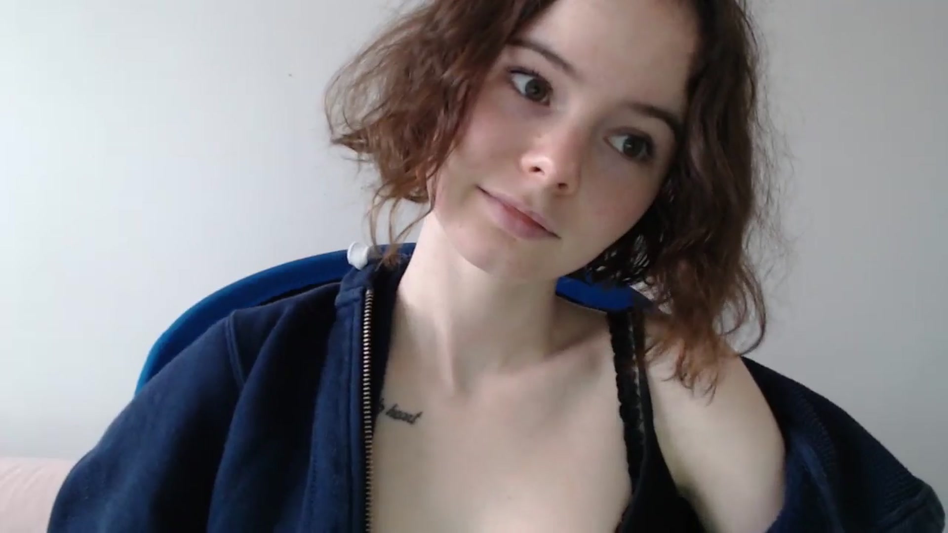 Gallery image thumbnail from KatyaWave's myfreecams stream on, 02/08/2026, 13:44 image 5 of 20