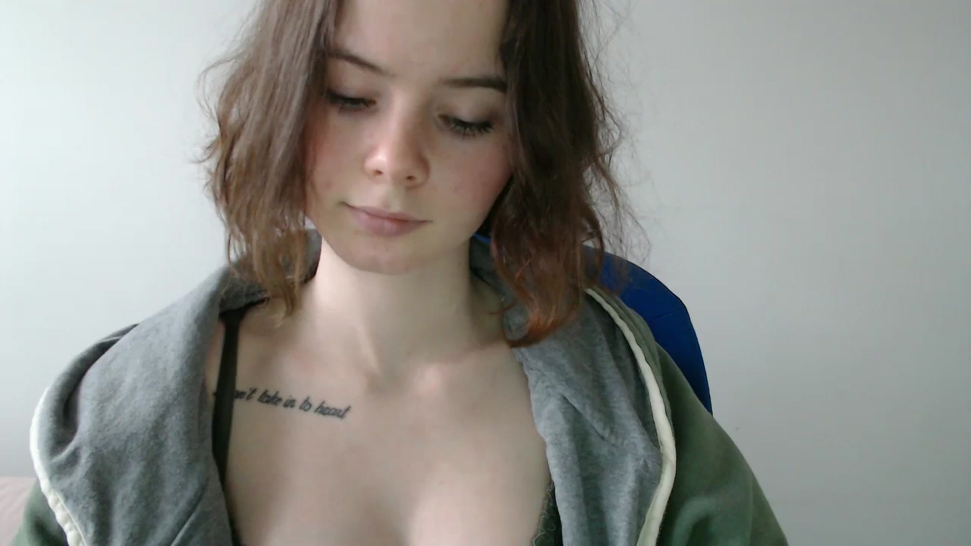 Gallery image thumbnail from KatyaWave's myfreecams stream on, 02/09/2026, 14:17 image 18 of 20