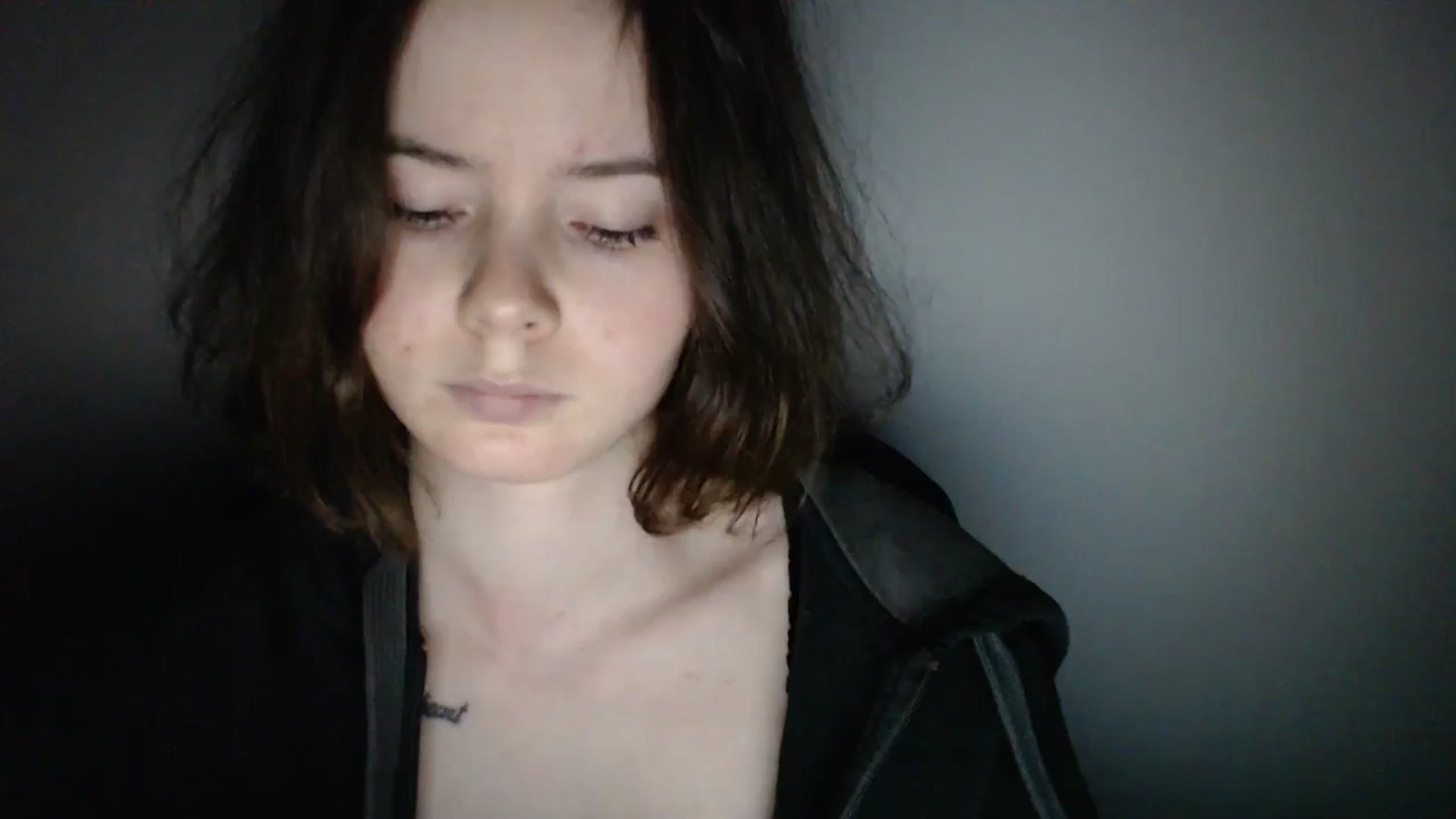 Gallery image thumbnail from KatyaWave's myfreecams stream on, 02/11/2026, 21:29 image 4 of 20