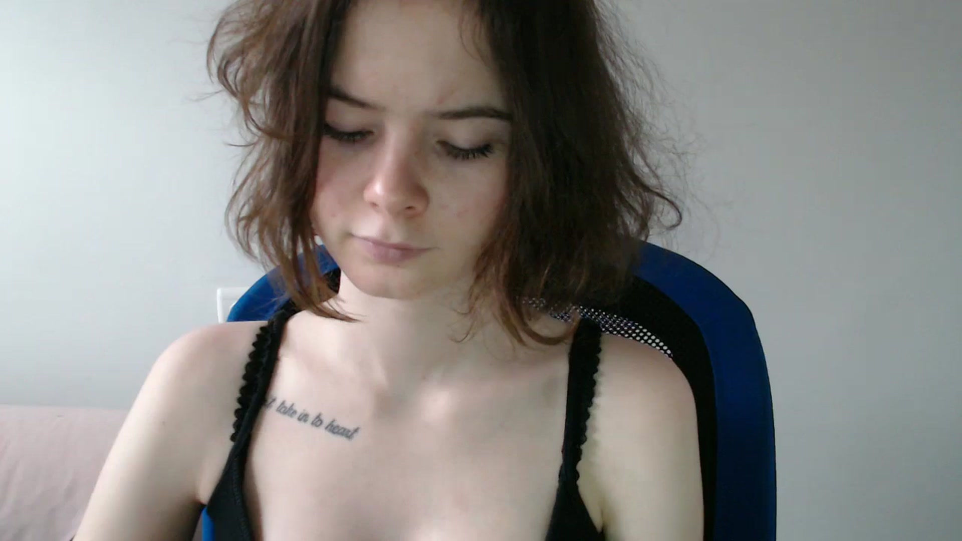 Gallery image thumbnail from KatyaWave's myfreecams stream on, 02/13/2026, 14:05 image 6 of 20