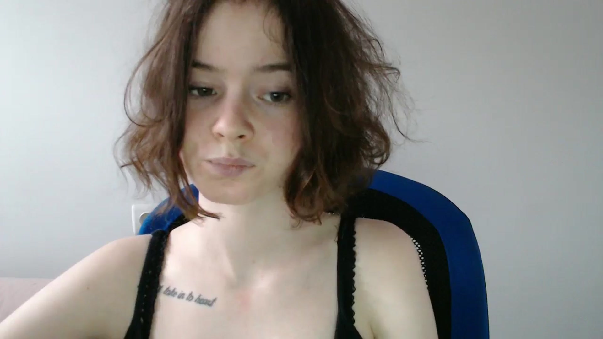Gallery image thumbnail from KatyaWave's myfreecams stream on, 02/13/2026, 14:29 image 14 of 20