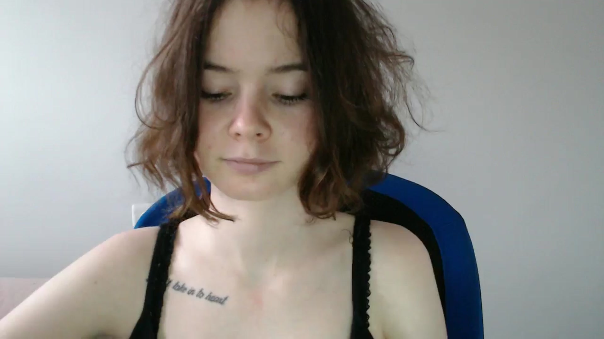 Gallery image thumbnail from KatyaWave's myfreecams stream on, 02/13/2026, 14:29 image 13 of 20