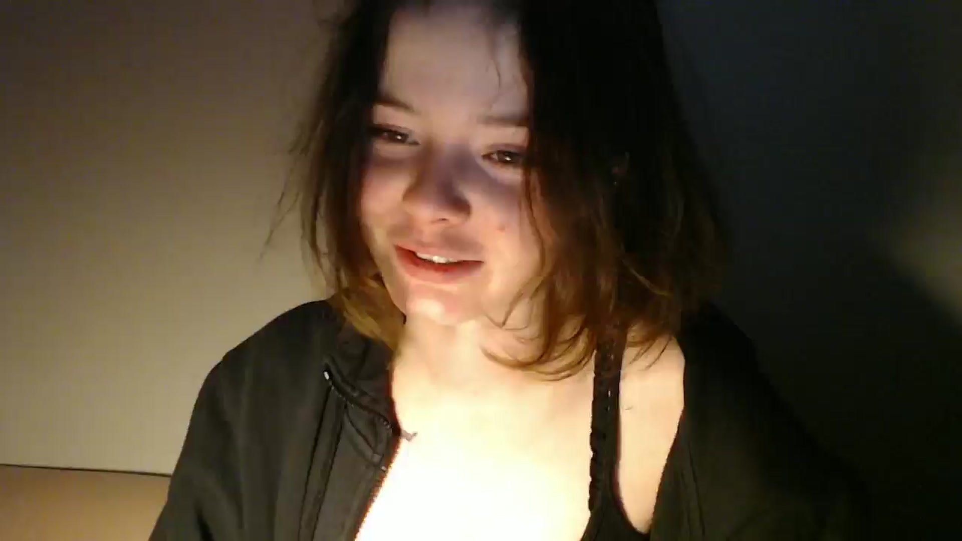 Gallery image thumbnail from KatyaWave's myfreecams stream on, 02/19/2026, 20:23 image 19 of 20