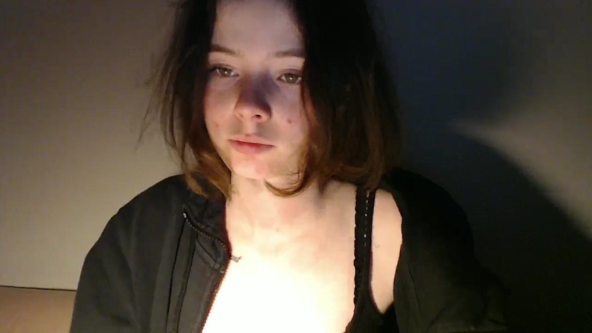 Gallery image thumbnail from KatyaWave's myfreecams stream on, 02/19/2026, 20:23 image 18 of 20