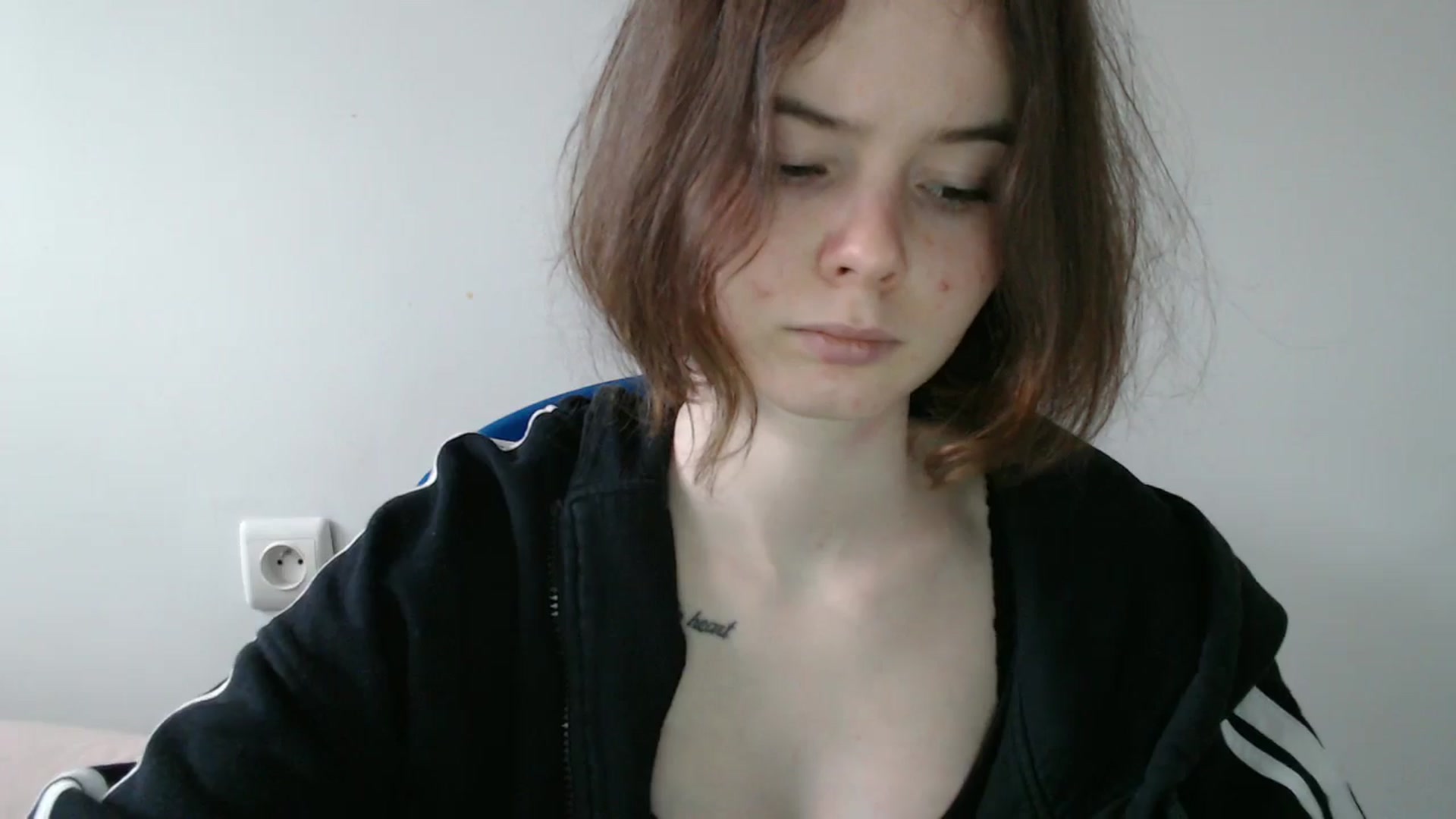 Gallery image thumbnail from KatyaWave's myfreecams stream on, 02/21/2026, 15:17 image 14 of 20