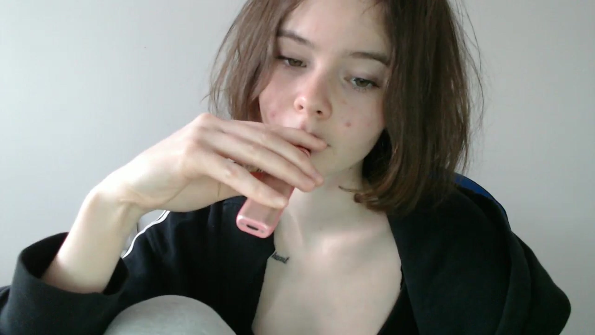 Gallery image thumbnail from KatyaWave's myfreecams stream on, 02/21/2026, 15:17 image 12 of 20
