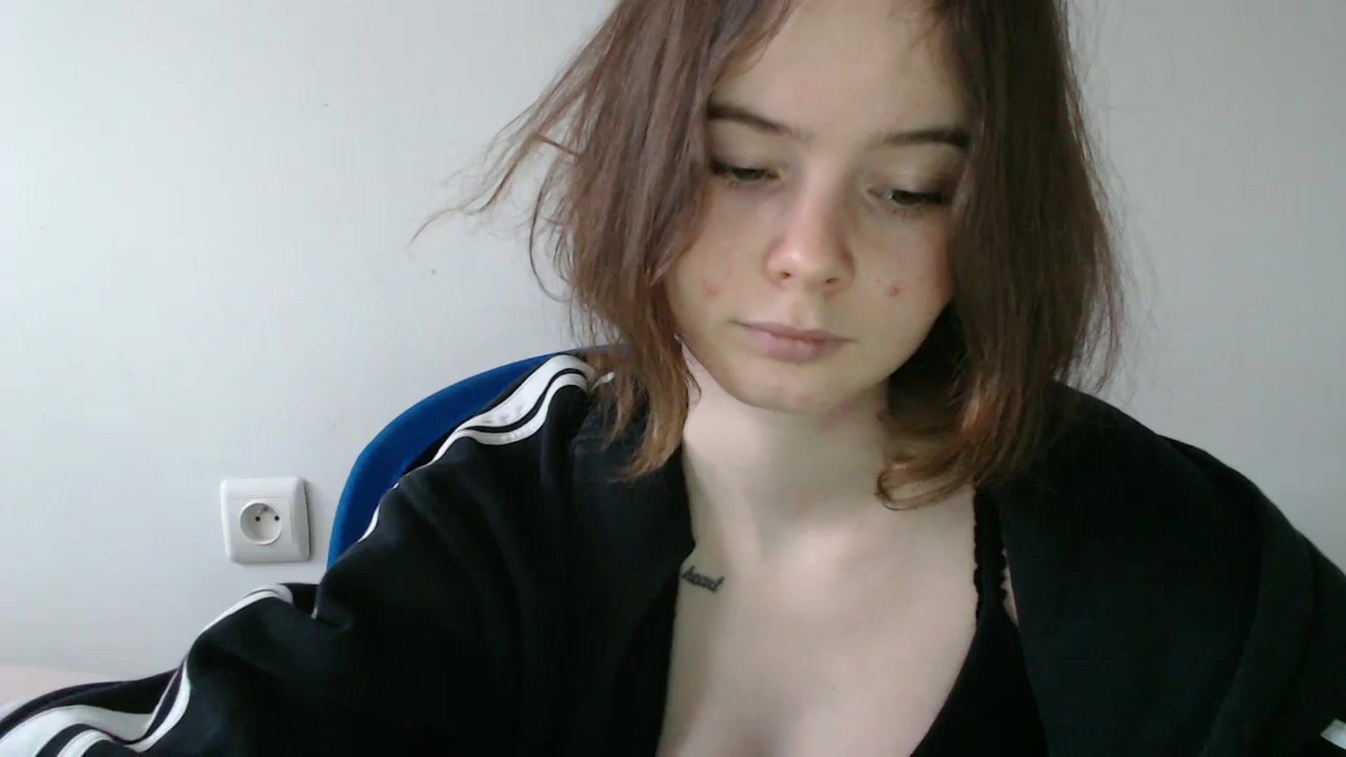 Gallery image thumbnail from KatyaWave's myfreecams stream on, 02/21/2026, 15:17 image 10 of 20