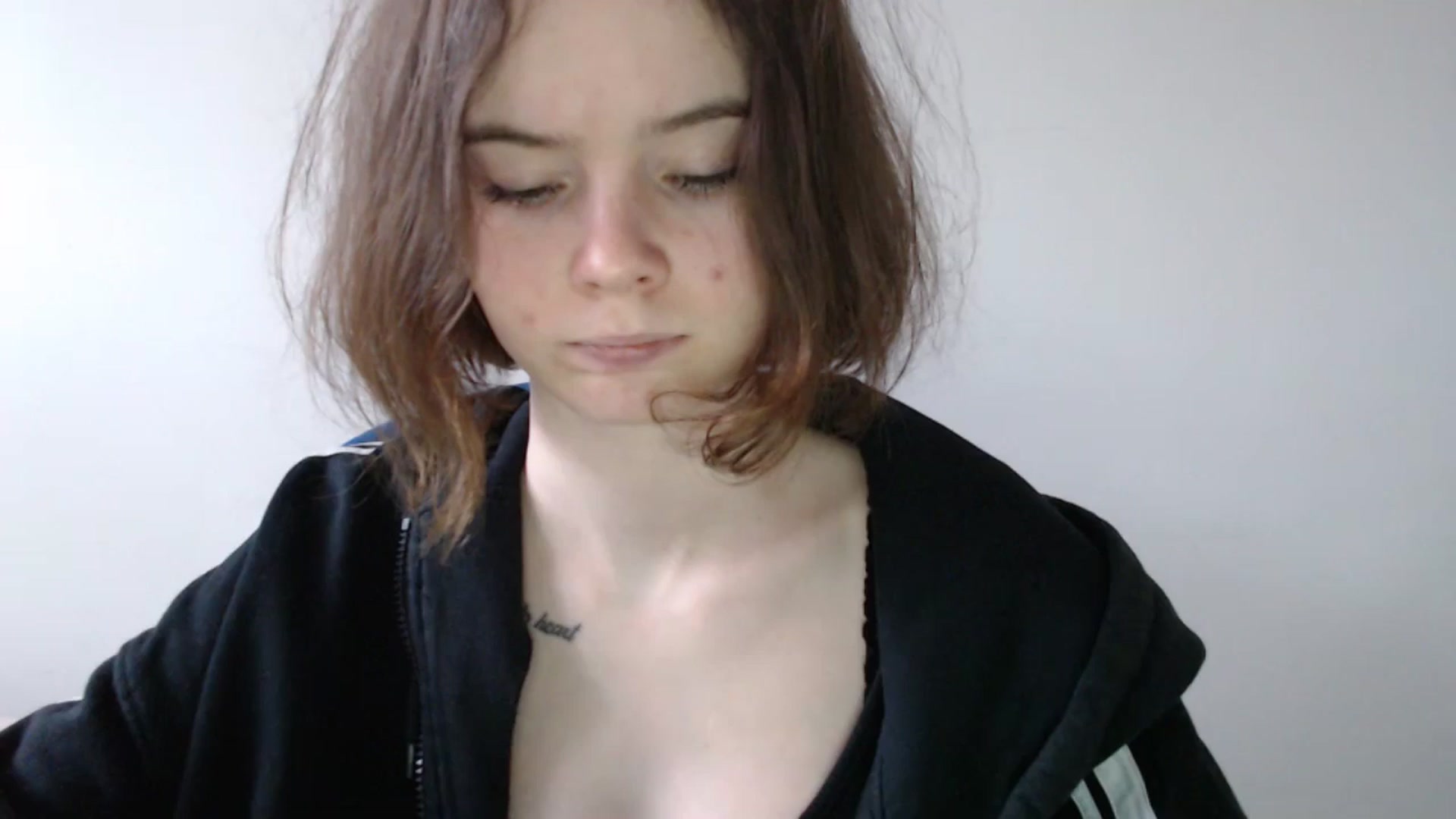 Gallery image thumbnail from KatyaWave's myfreecams stream on, 02/21/2026, 15:17 image 19 of 20