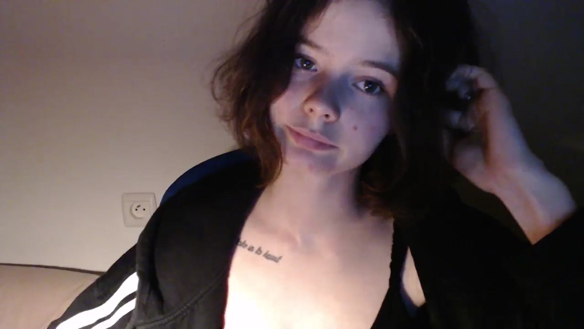 Gallery image thumbnail from KatyaWave's myfreecams stream on, 02/21/2026, 21:07 image 17 of 20