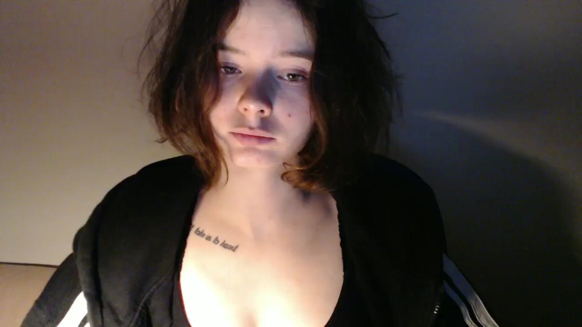 Gallery image thumbnail from KatyaWave's myfreecams stream on, 02/21/2026, 21:07 image 5 of 20