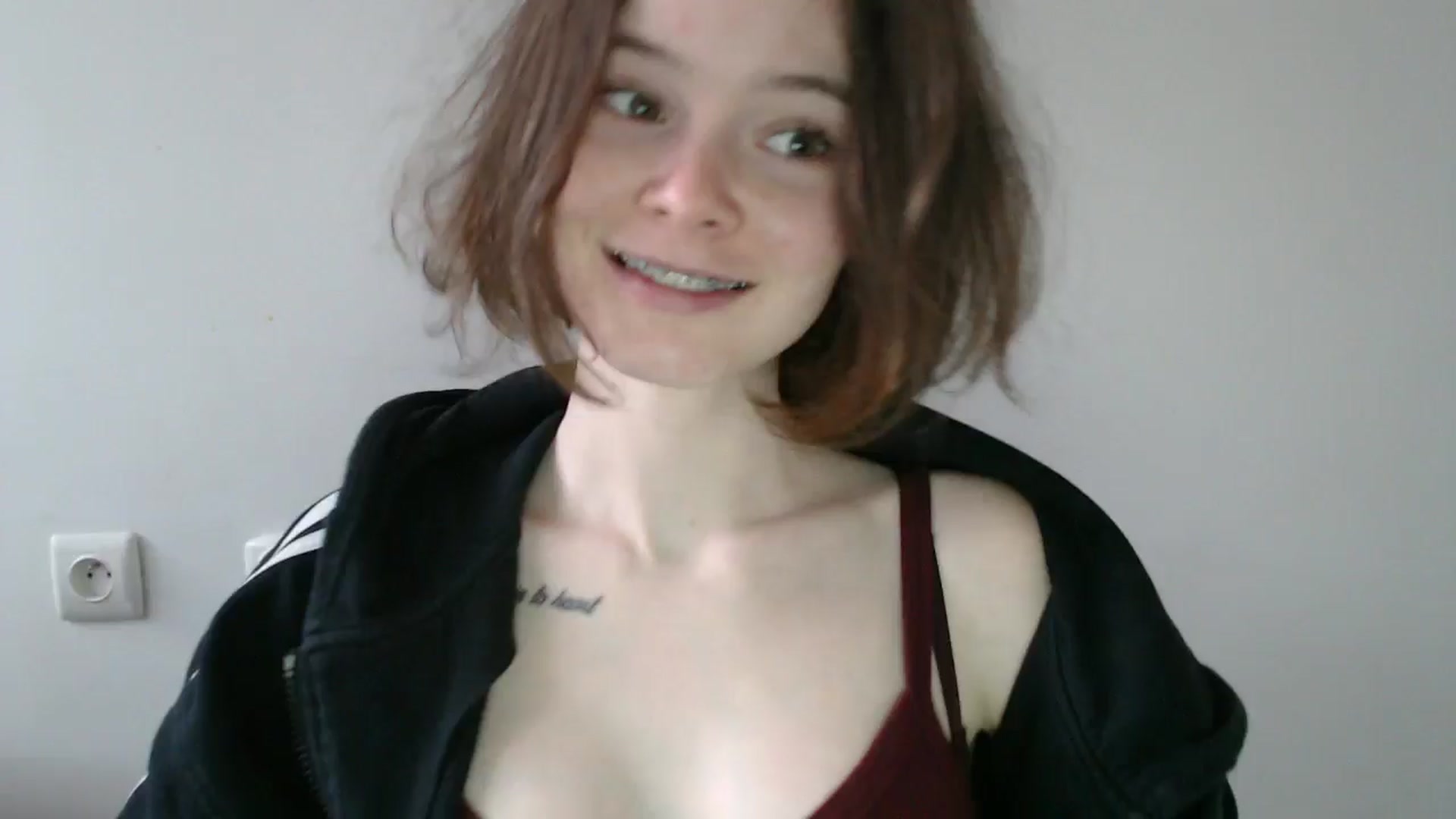 Gallery image thumbnail from KatyaWave's myfreecams stream on, 02/25/2026, 15:47 image 15 of 20