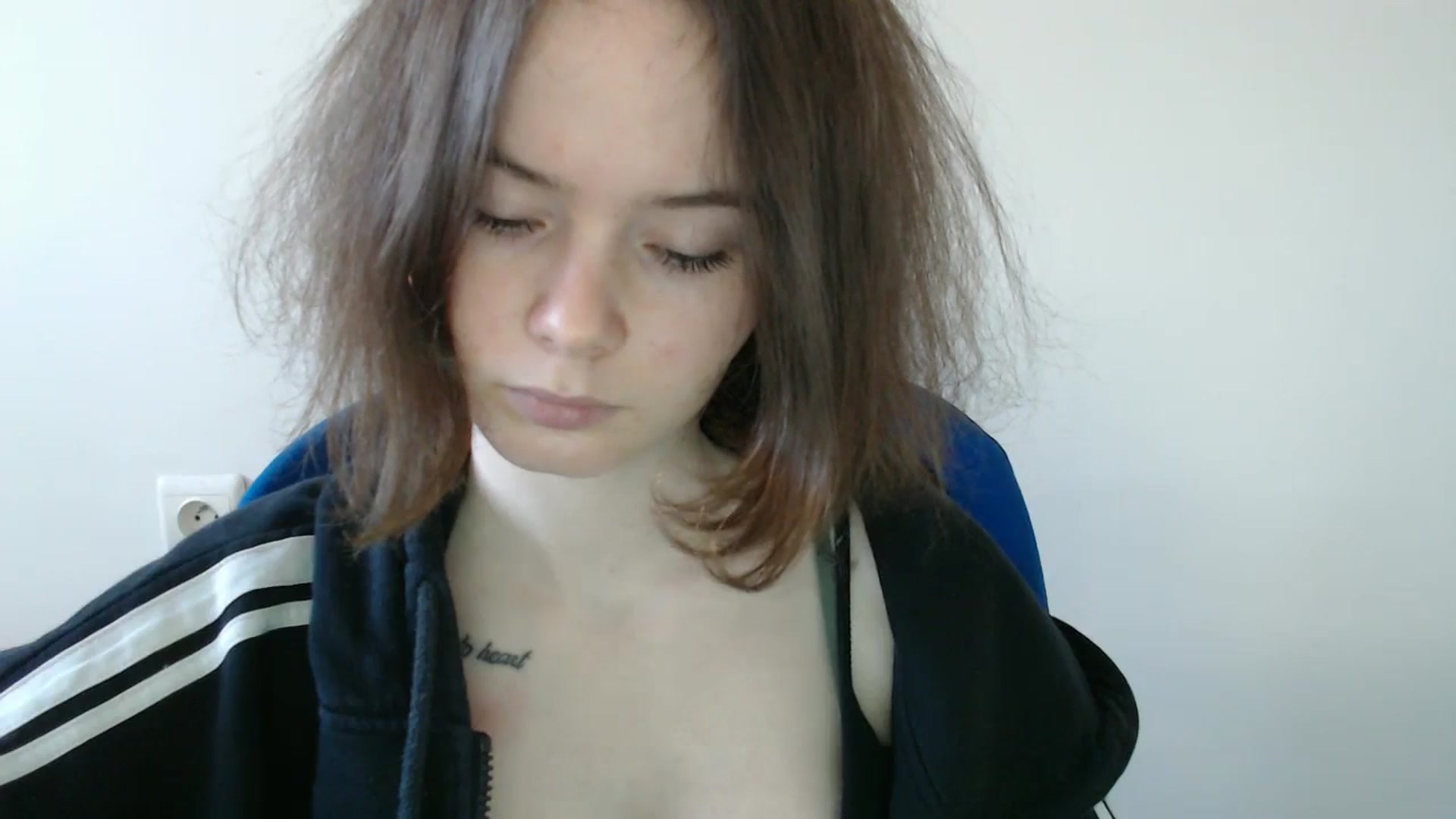 Gallery image thumbnail from KatyaWave's myfreecams stream on, 02/27/2026, 15:31 image 10 of 20