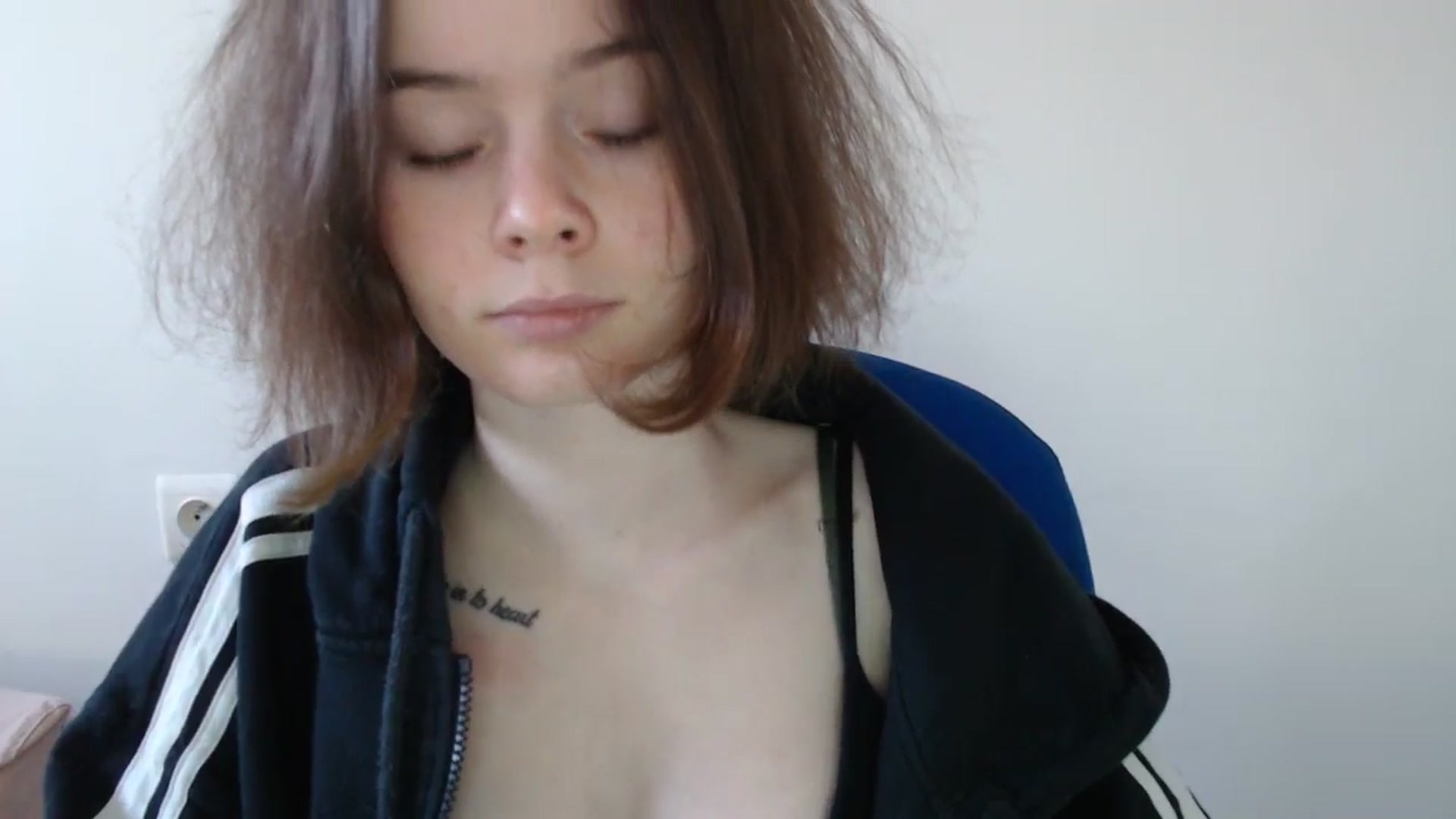 Gallery image thumbnail from KatyaWave's myfreecams stream on, 02/27/2026, 15:31 image 8 of 20