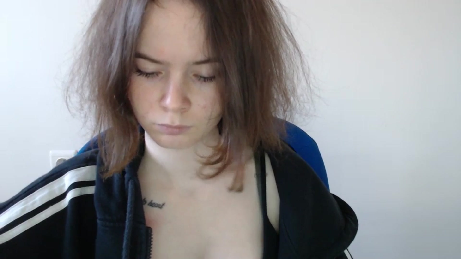 Gallery image thumbnail from KatyaWave's myfreecams stream on, 02/27/2026, 15:31 image 9 of 20