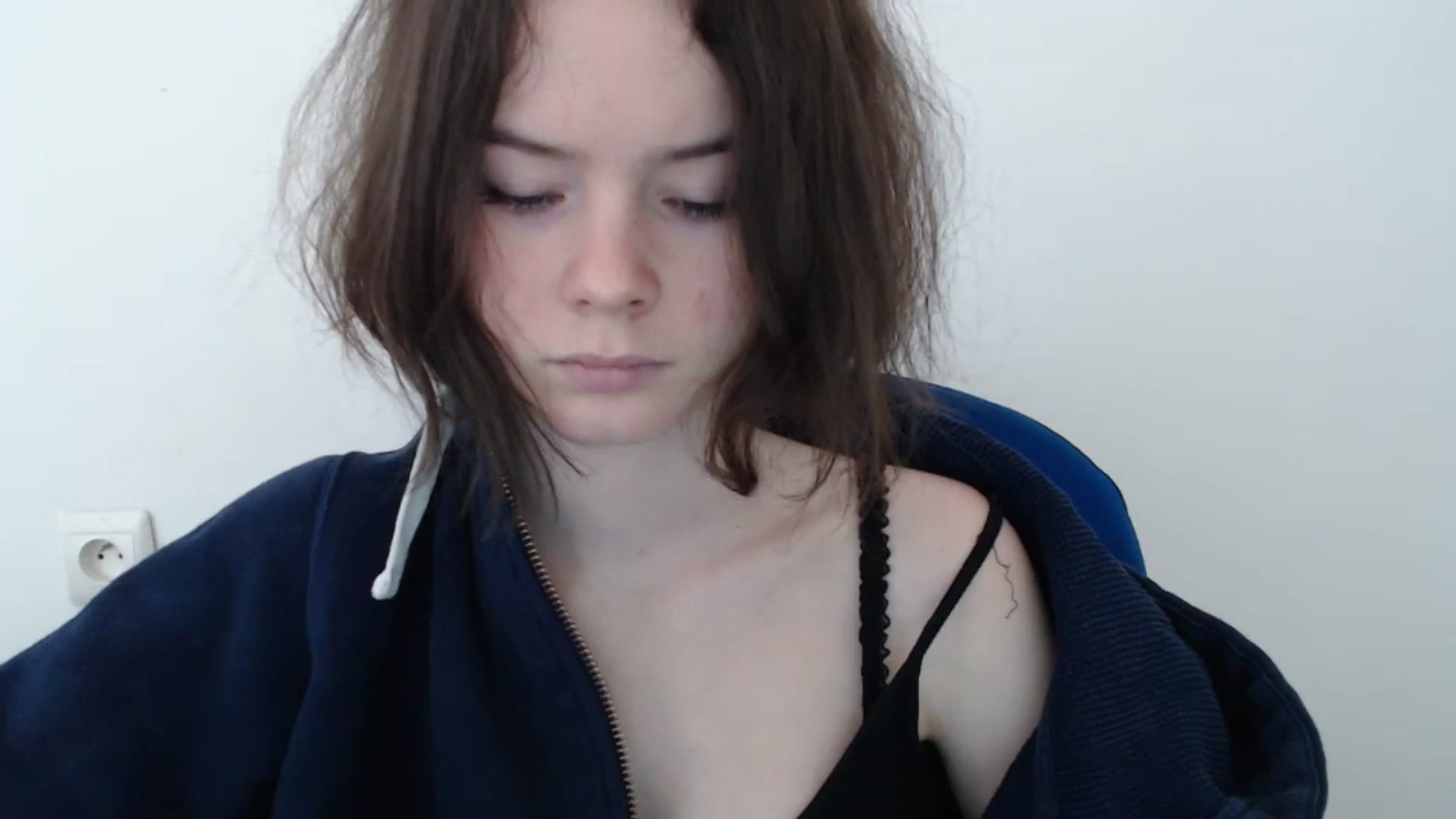 Gallery image thumbnail from KatyaWave's myfreecams stream on, 03/04/2026, 14:17 image 6 of 20
