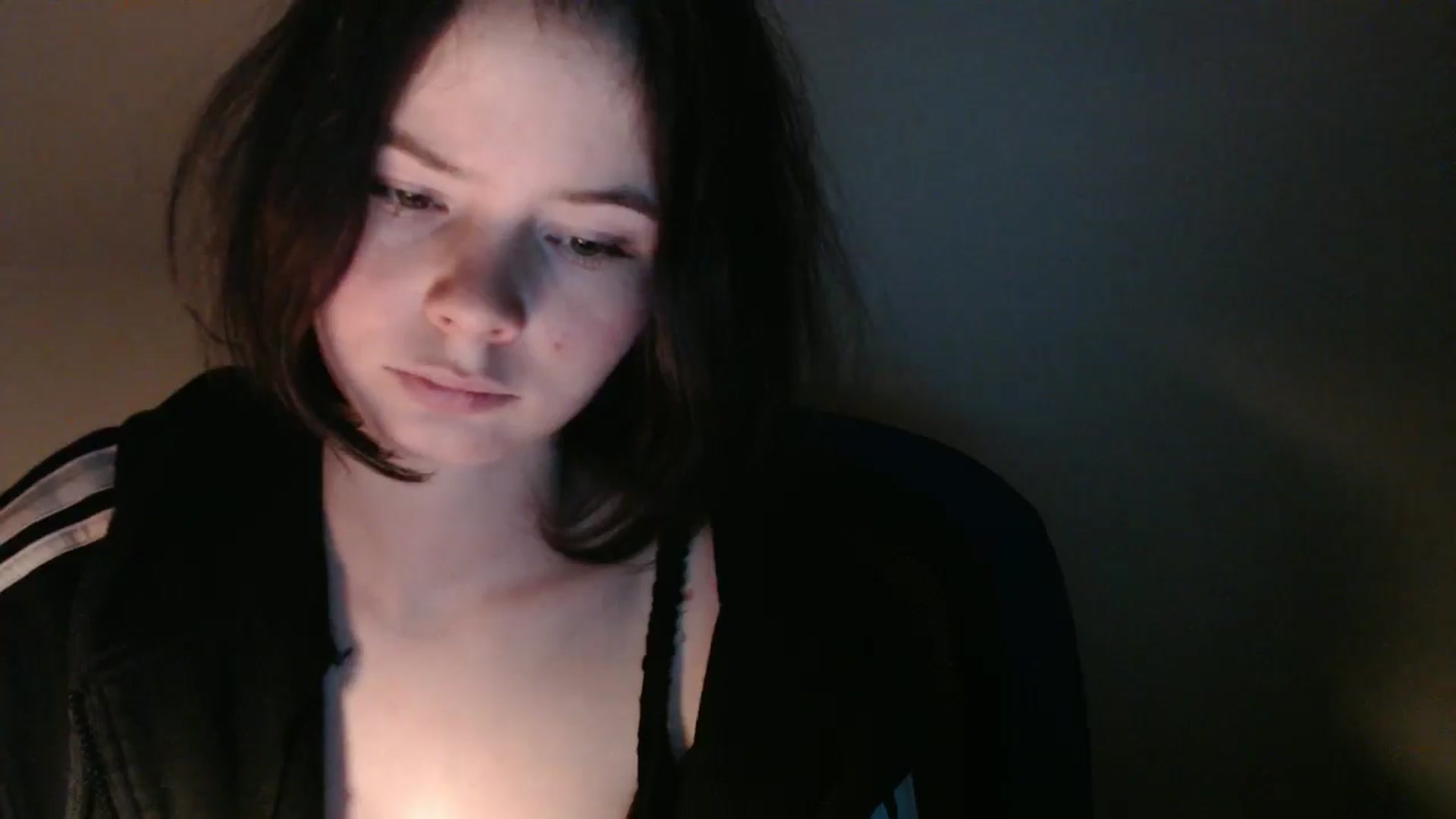 Gallery image thumbnail from KatyaWave's myfreecams stream on, 03/06/2026, 19:31 image 11 of 20