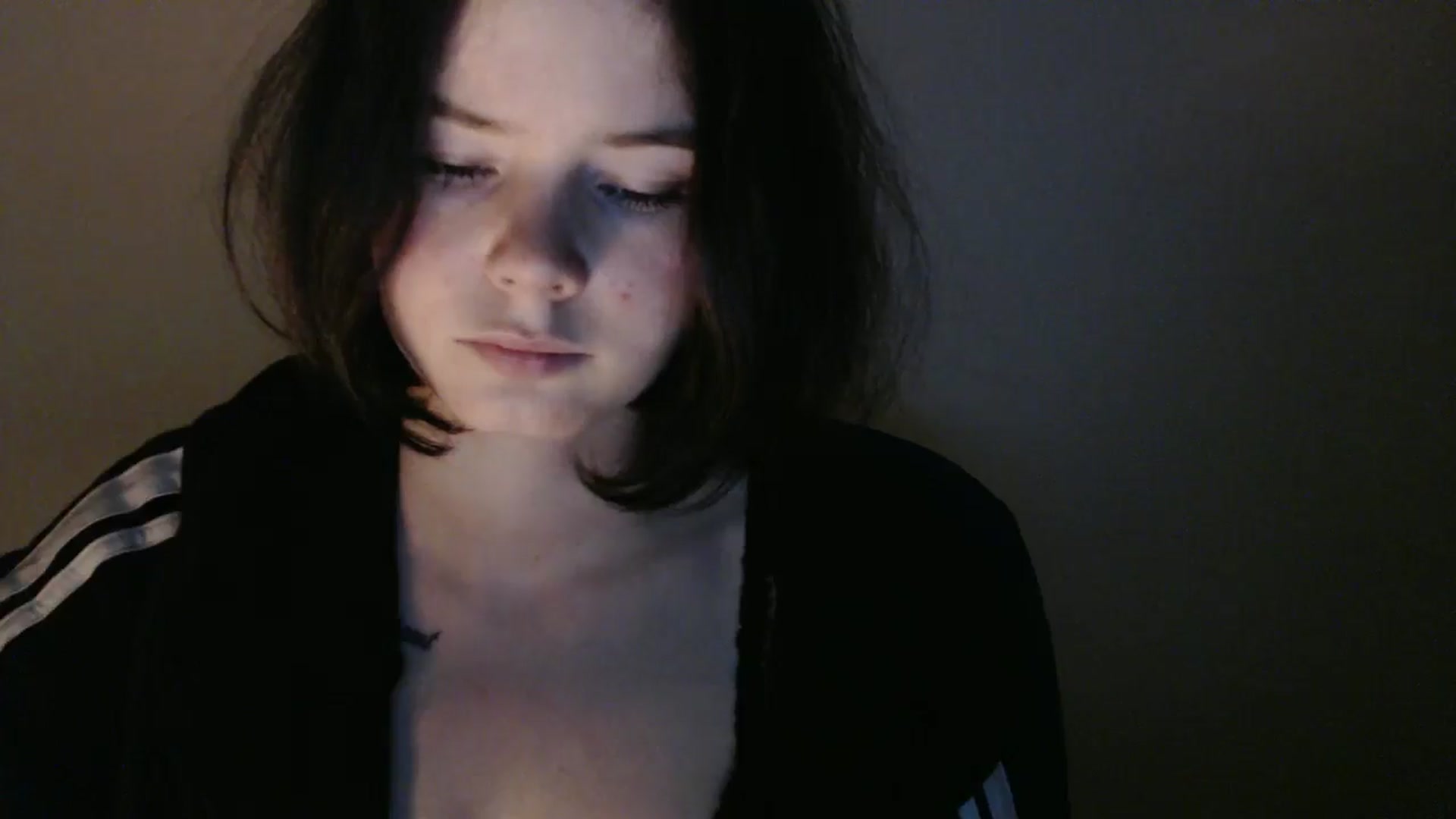 Gallery image thumbnail from KatyaWave's myfreecams stream on, 03/06/2026, 19:31 image 13 of 20