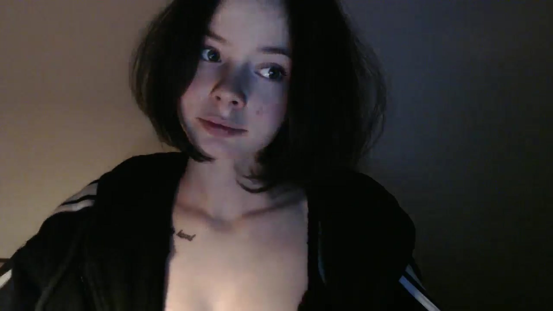 Gallery image thumbnail from KatyaWave's myfreecams stream on, 03/06/2026, 19:31 image 5 of 20