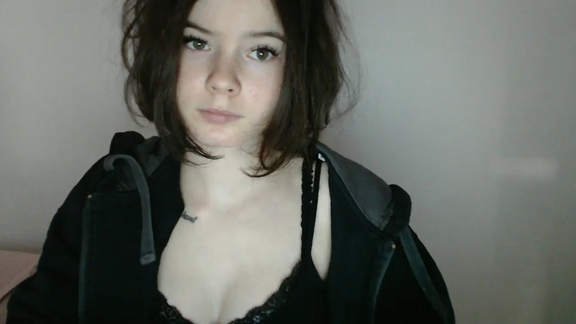 Gallery image thumbnail from KatyaWave's myfreecams stream on, 03/09/2026, 13:27 image 15 of 20