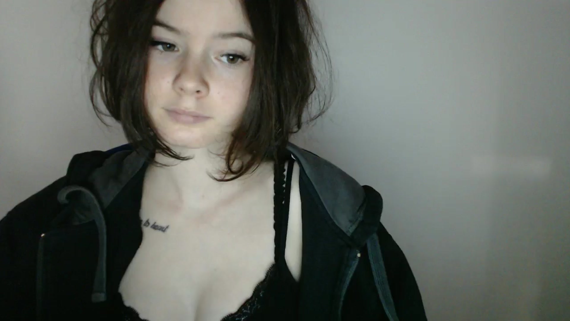 Gallery image thumbnail from KatyaWave's myfreecams stream on, 03/09/2026, 13:27 image 18 of 20