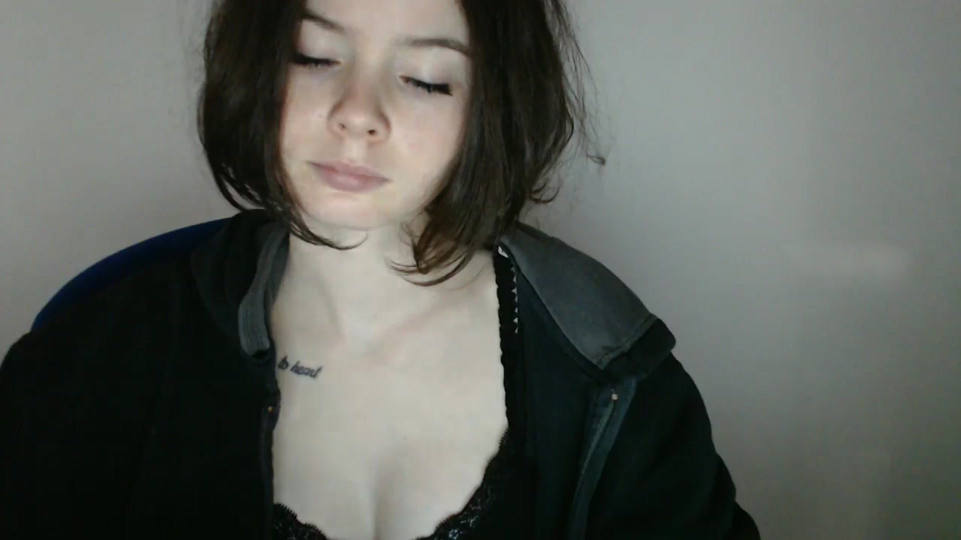 Gallery image thumbnail from KatyaWave's myfreecams stream on, 03/09/2026, 13:27 image 2 of 20