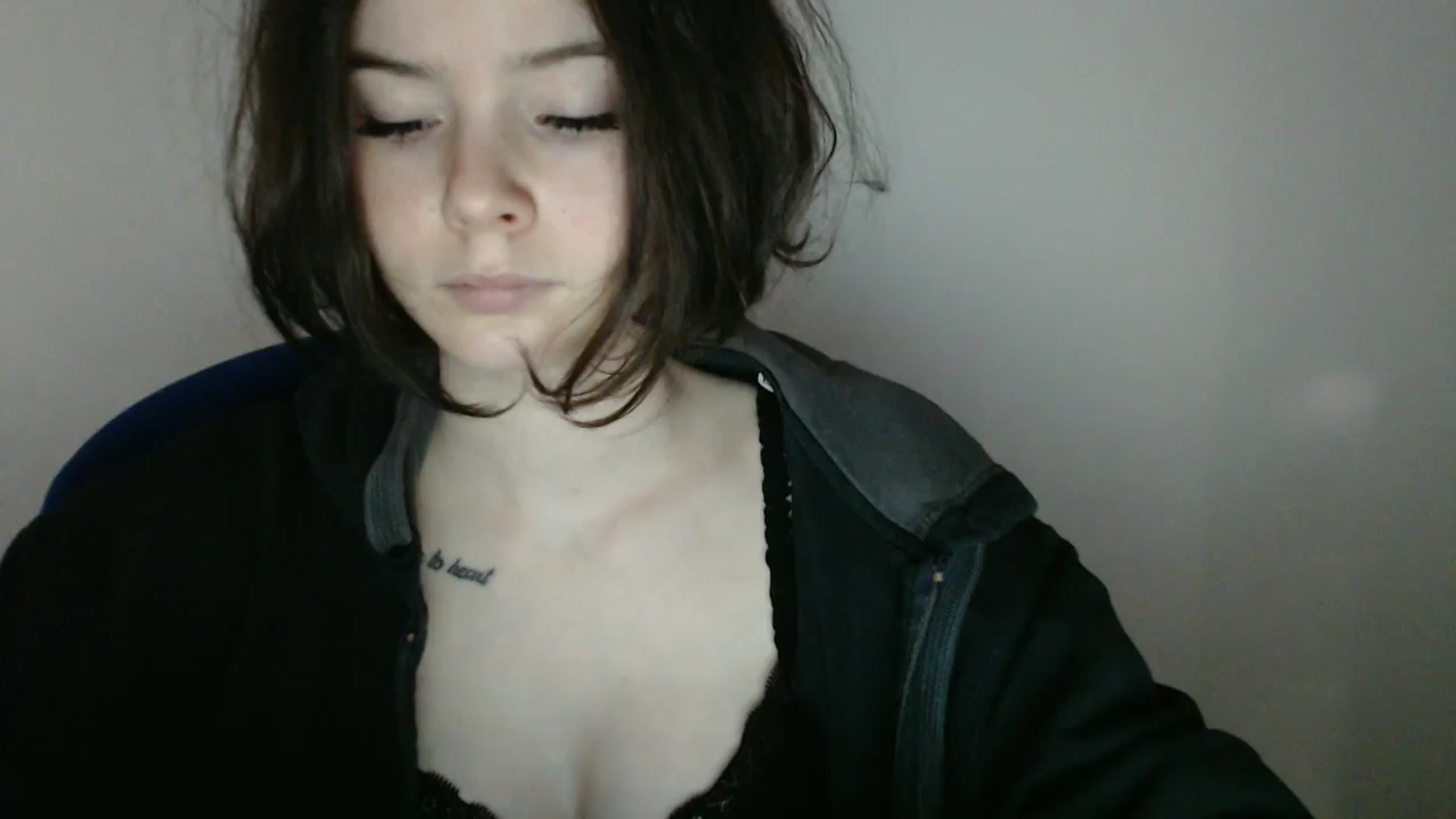 Gallery image thumbnail from KatyaWave's myfreecams stream on, 03/09/2026, 13:27 image 4 of 20