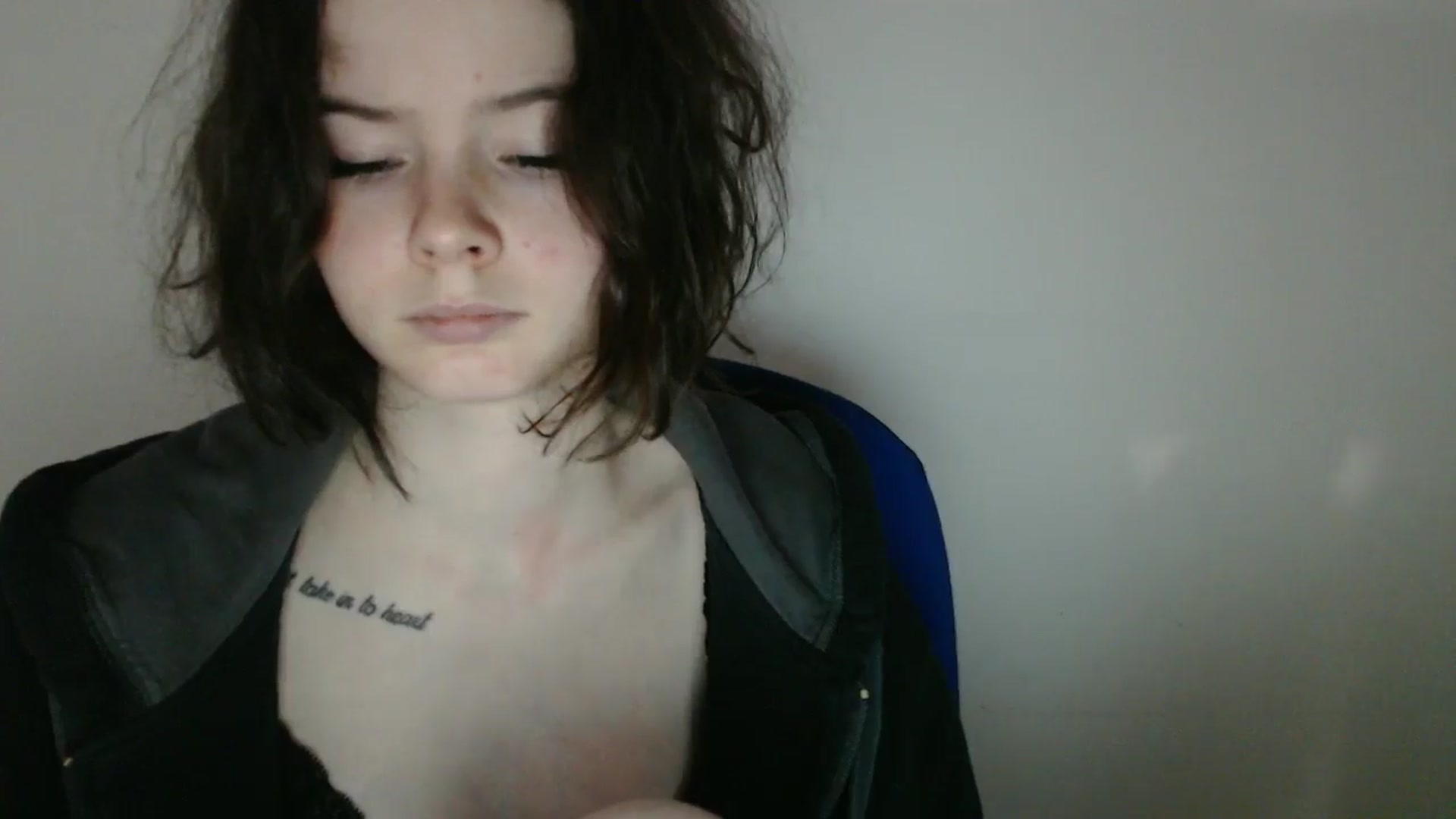 Gallery image thumbnail from KatyaWave's myfreecams stream on, 03/11/2026, 14:08 image 19 of 20