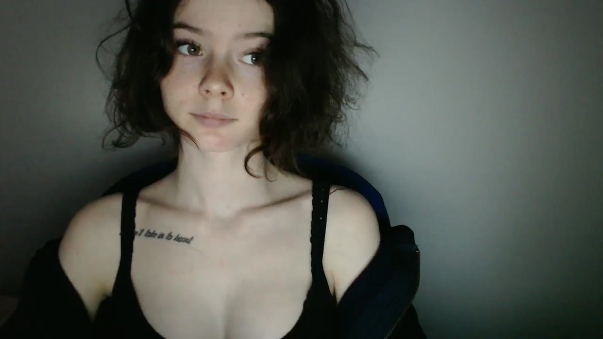 Gallery image thumbnail from KatyaWave's myfreecams stream on, 03/12/2026, 13:30 image 9 of 20
