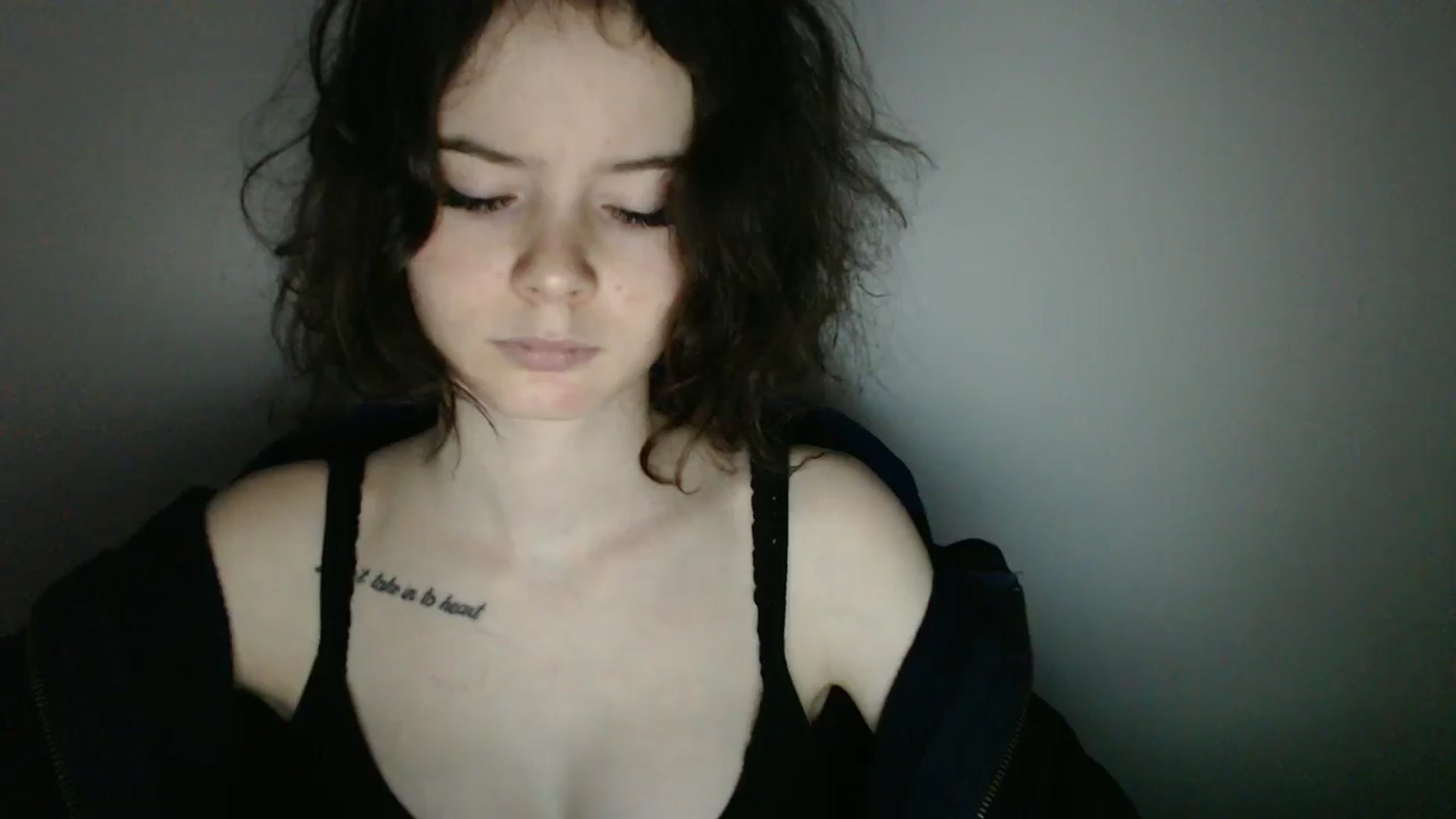 Gallery image thumbnail from KatyaWave's myfreecams stream on, 03/12/2026, 13:30 image 15 of 20