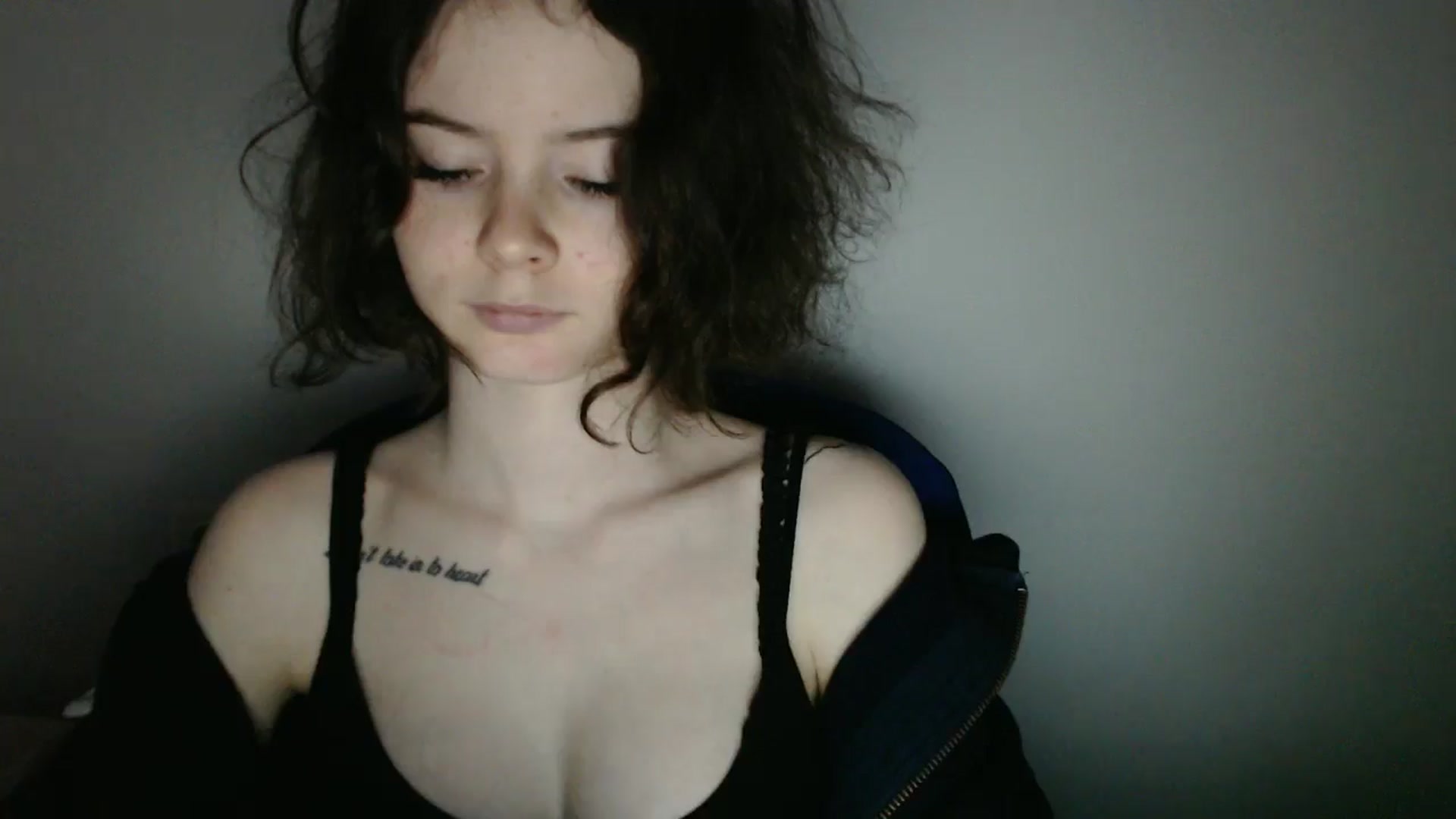 Gallery image thumbnail from KatyaWave's myfreecams stream on, 03/12/2026, 13:30 image 5 of 20