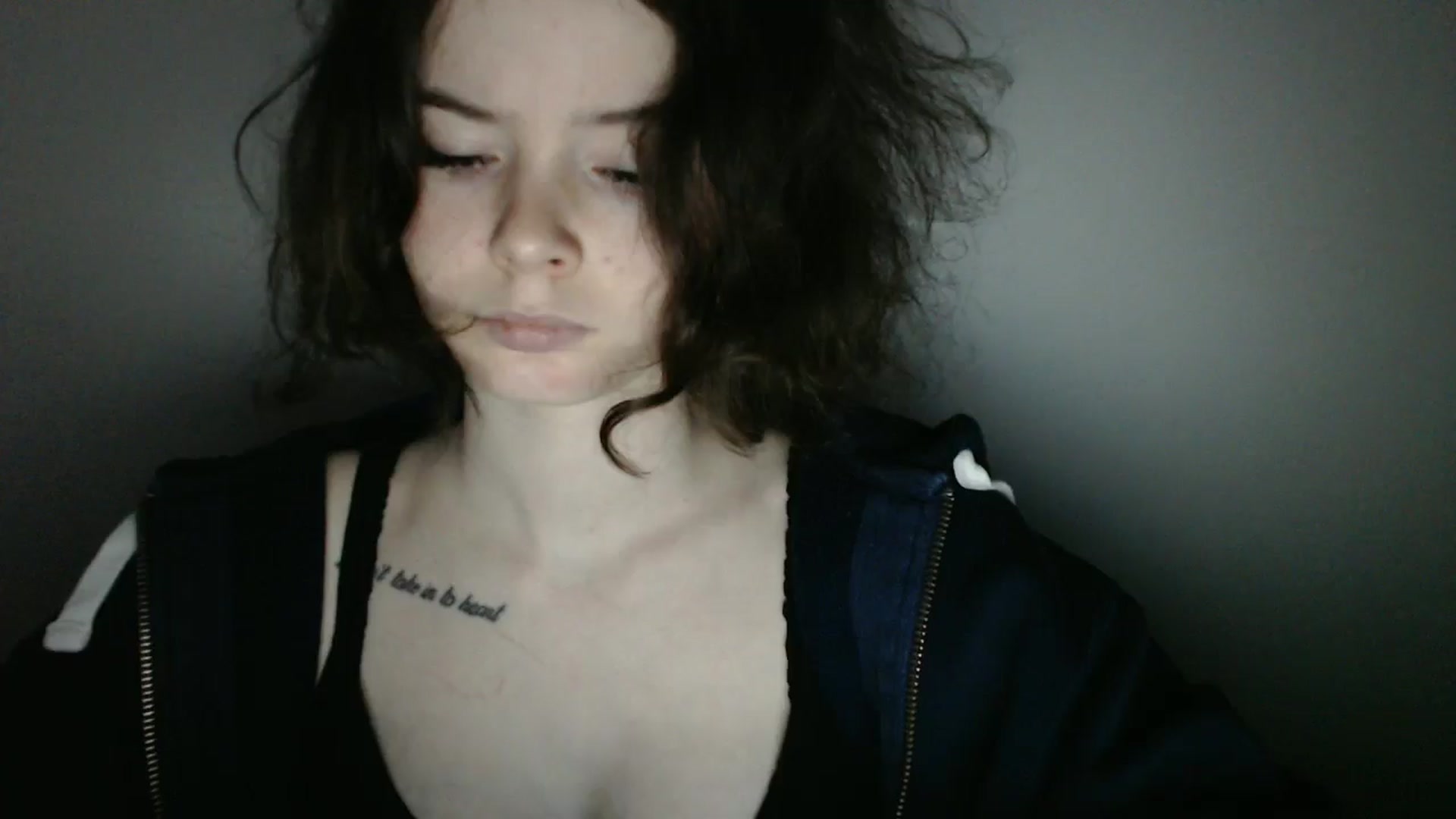 Gallery image thumbnail from KatyaWave's myfreecams stream on, 03/12/2026, 13:30 image 1 of 20