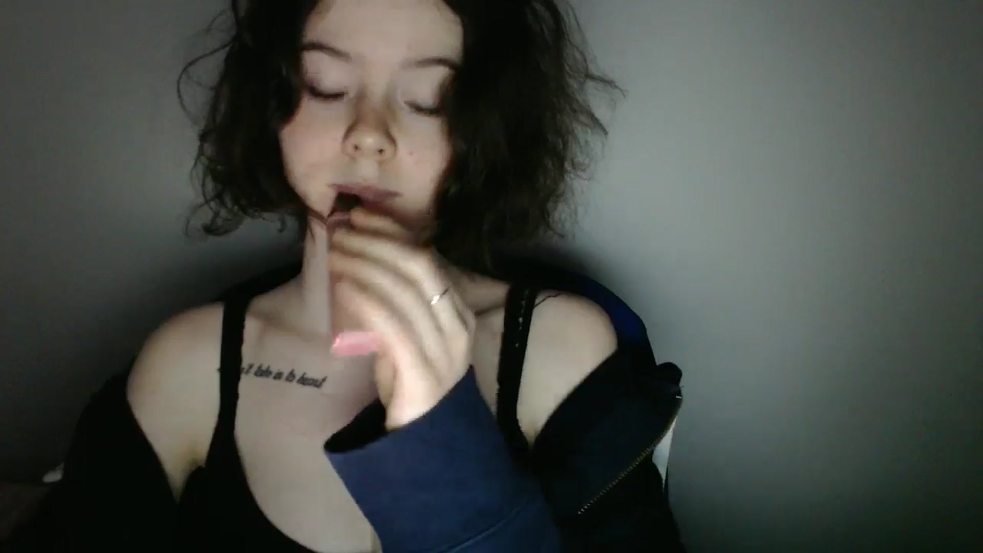 Gallery image thumbnail from KatyaWave's myfreecams stream on, 03/12/2026, 13:30 image 4 of 20