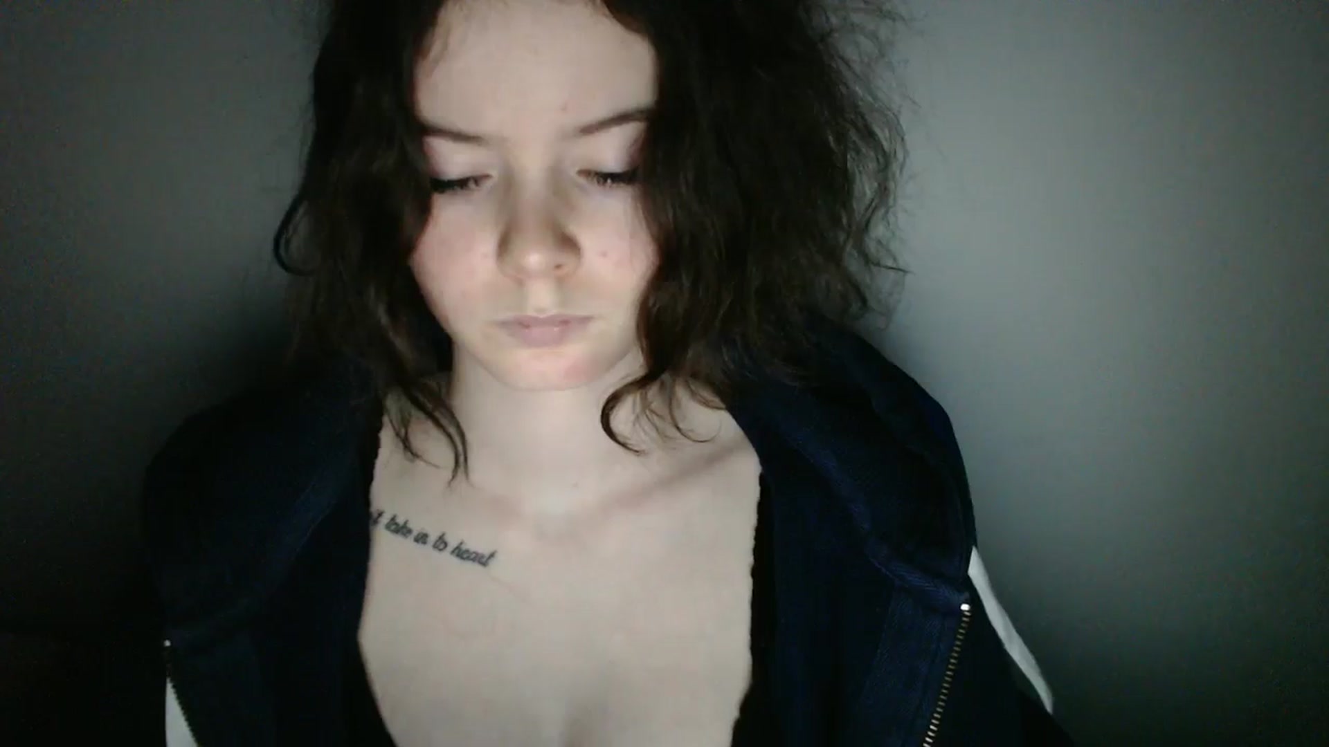 Gallery image thumbnail from KatyaWave's myfreecams stream on, 03/12/2026, 14:48 image 17 of 20