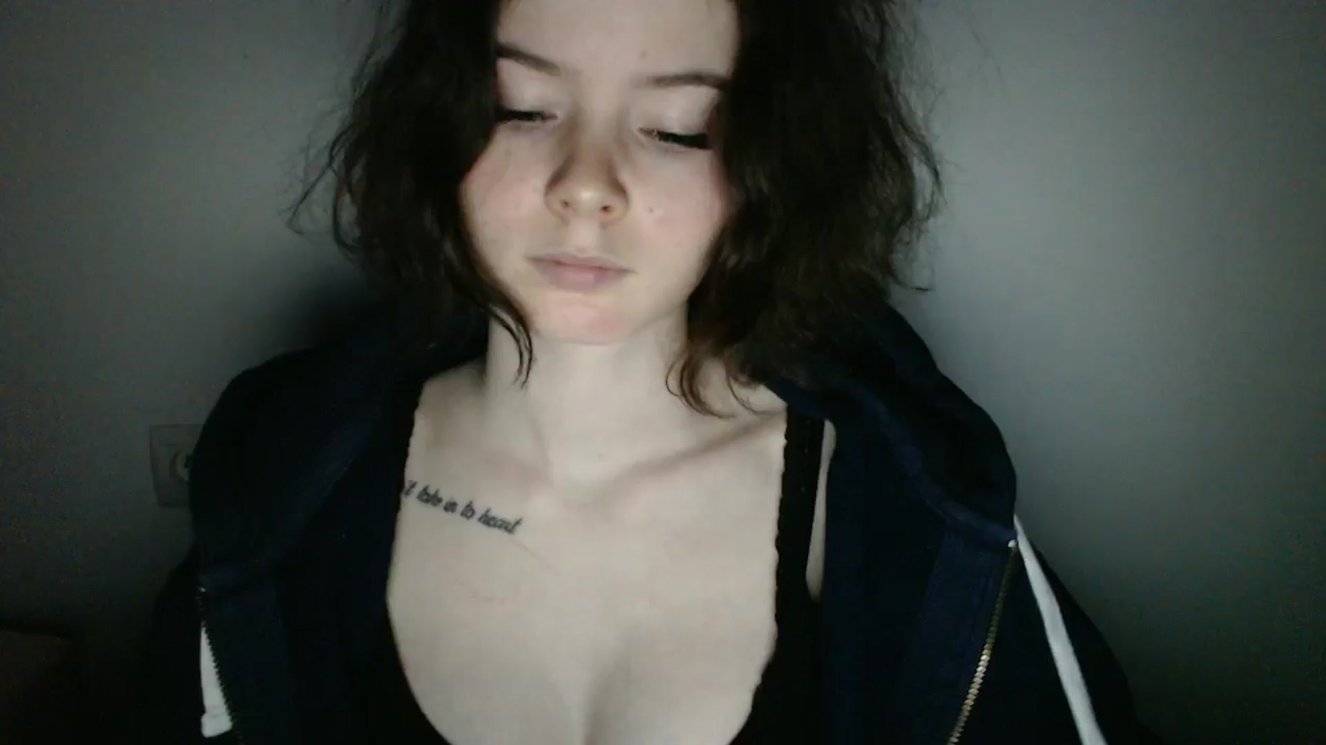 Gallery image thumbnail from KatyaWave's myfreecams stream on, 03/12/2026, 14:48 image 7 of 20