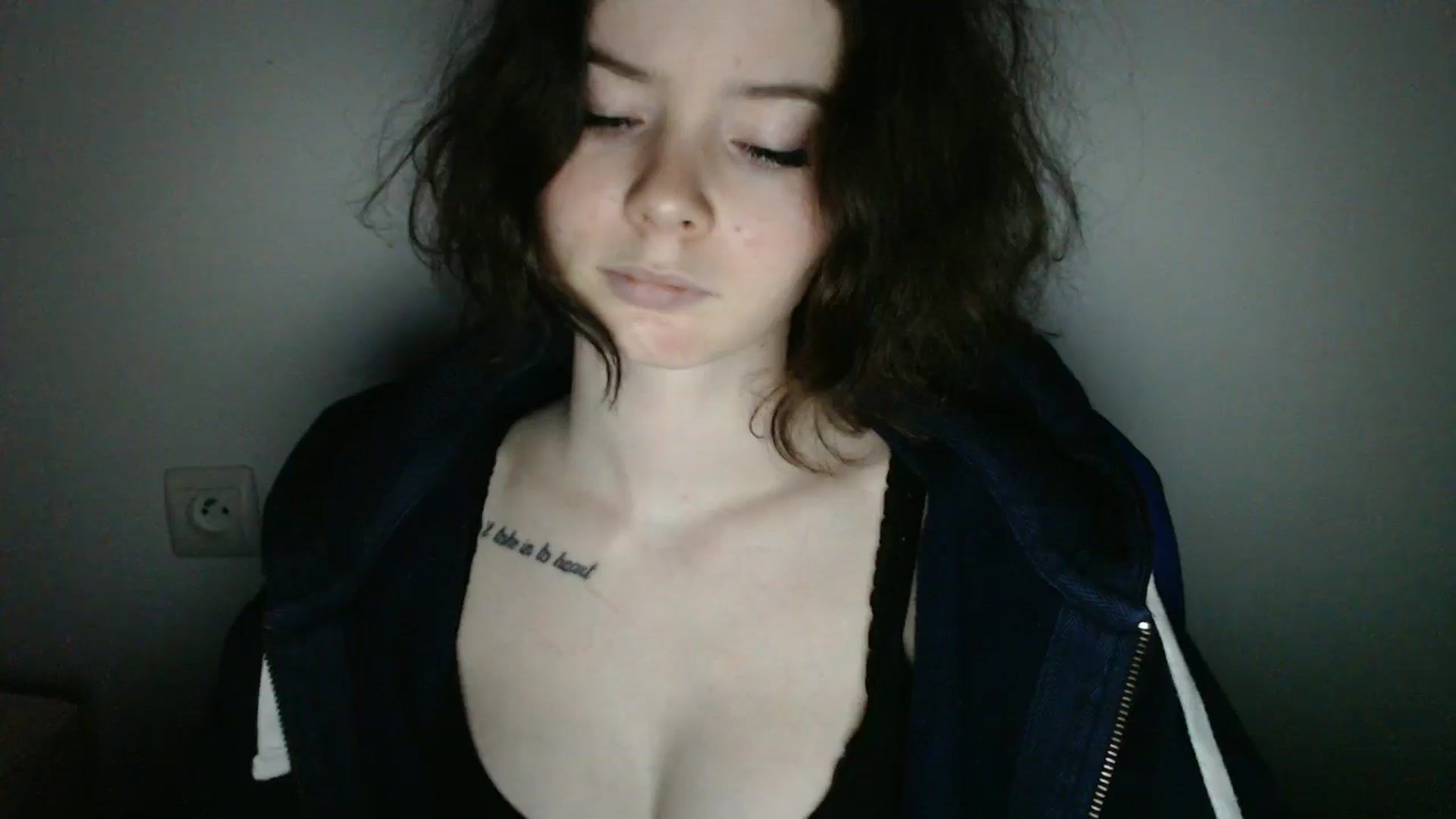 Gallery image thumbnail from KatyaWave's myfreecams stream on, 03/12/2026, 14:48 image 6 of 20