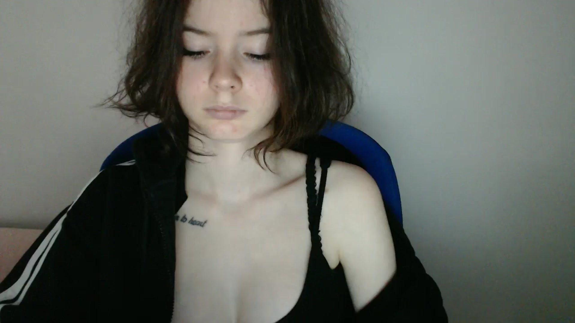 Gallery image thumbnail from KatyaWave's myfreecams stream on, 03/14/2026, 13:15 image 18 of 20