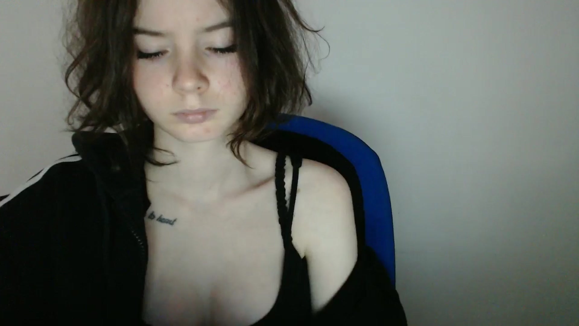 Gallery image thumbnail from KatyaWave's myfreecams stream on, 03/14/2026, 13:15 image 9 of 20