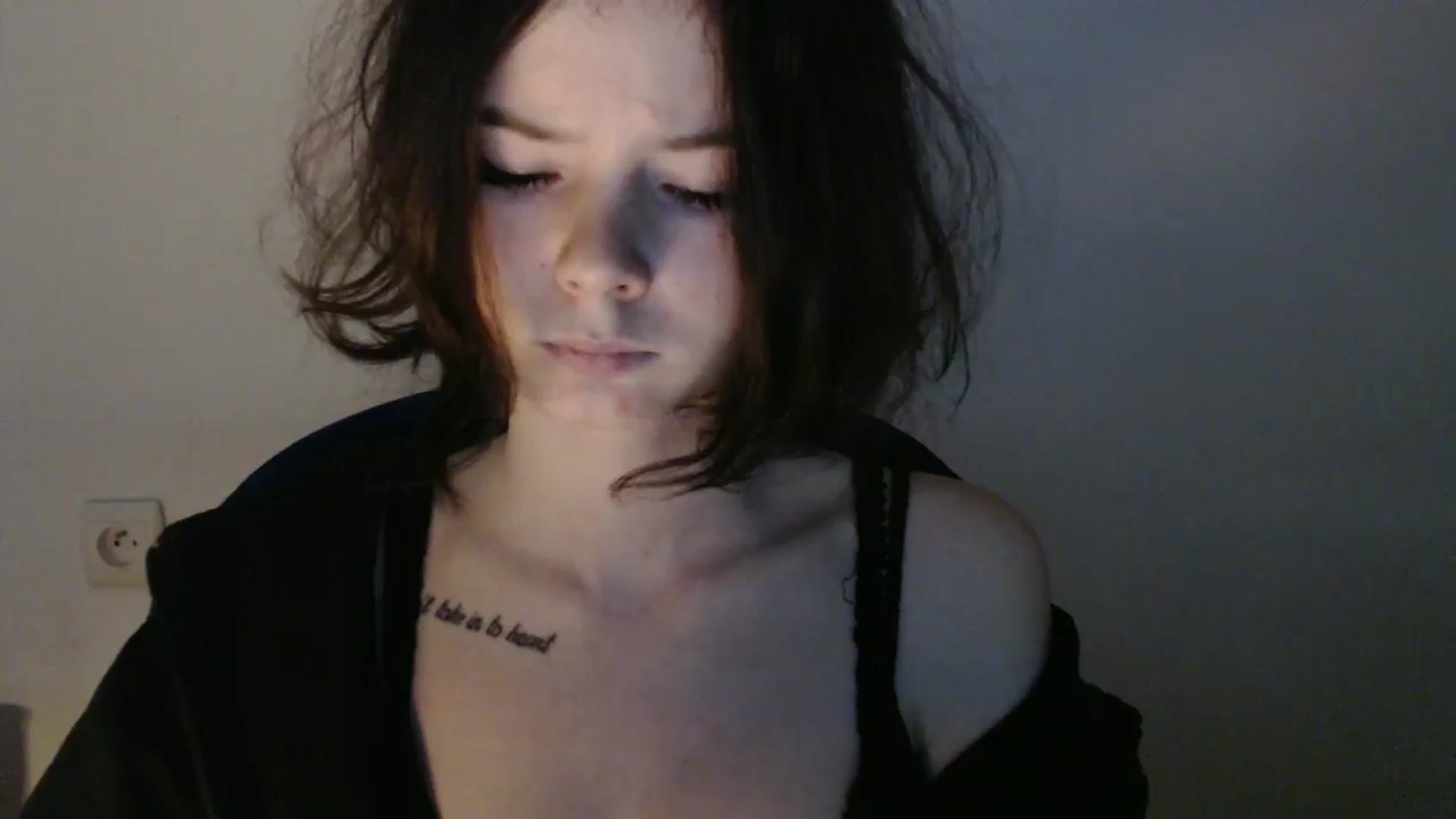 Gallery image thumbnail from KatyaWave's myfreecams stream on, 03/15/2026, 13:44 image 13 of 20