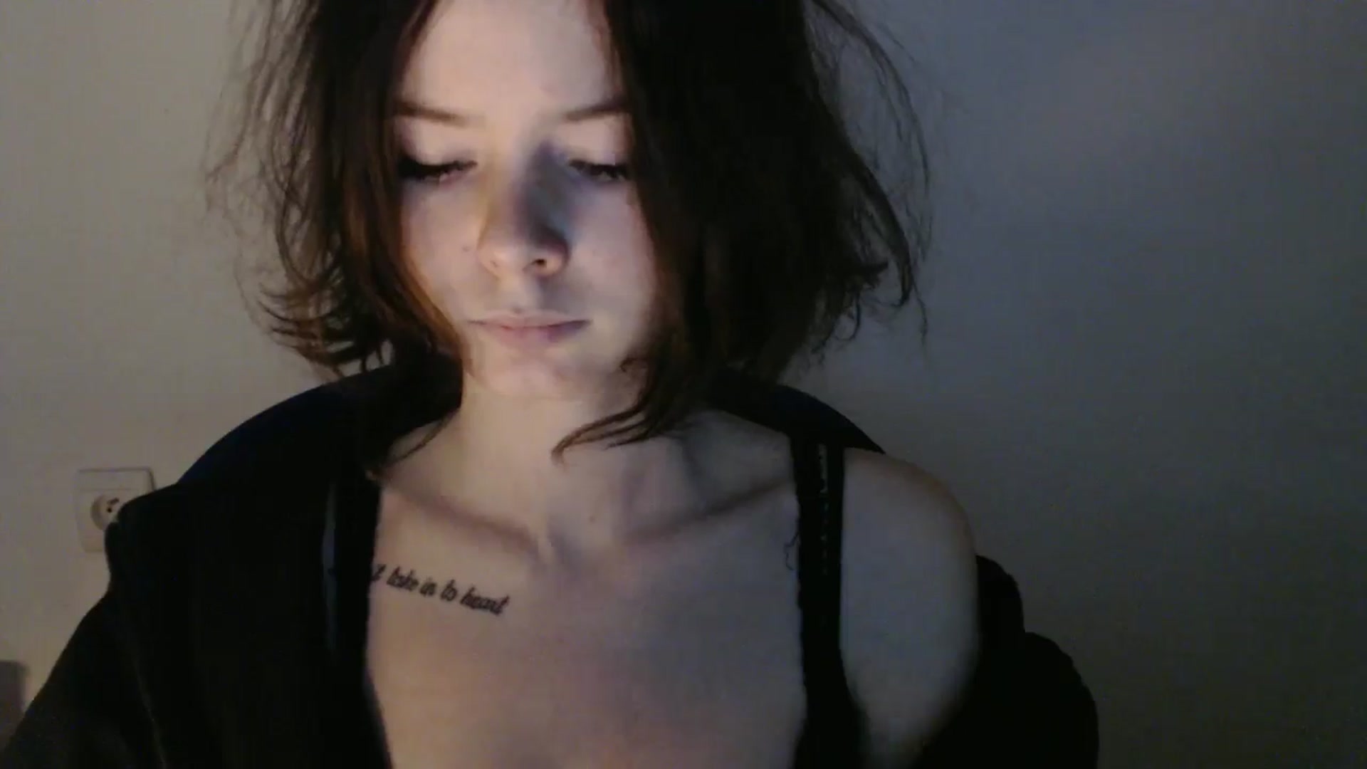 Gallery image thumbnail from KatyaWave's myfreecams stream on, 03/15/2026, 13:44 image 11 of 20