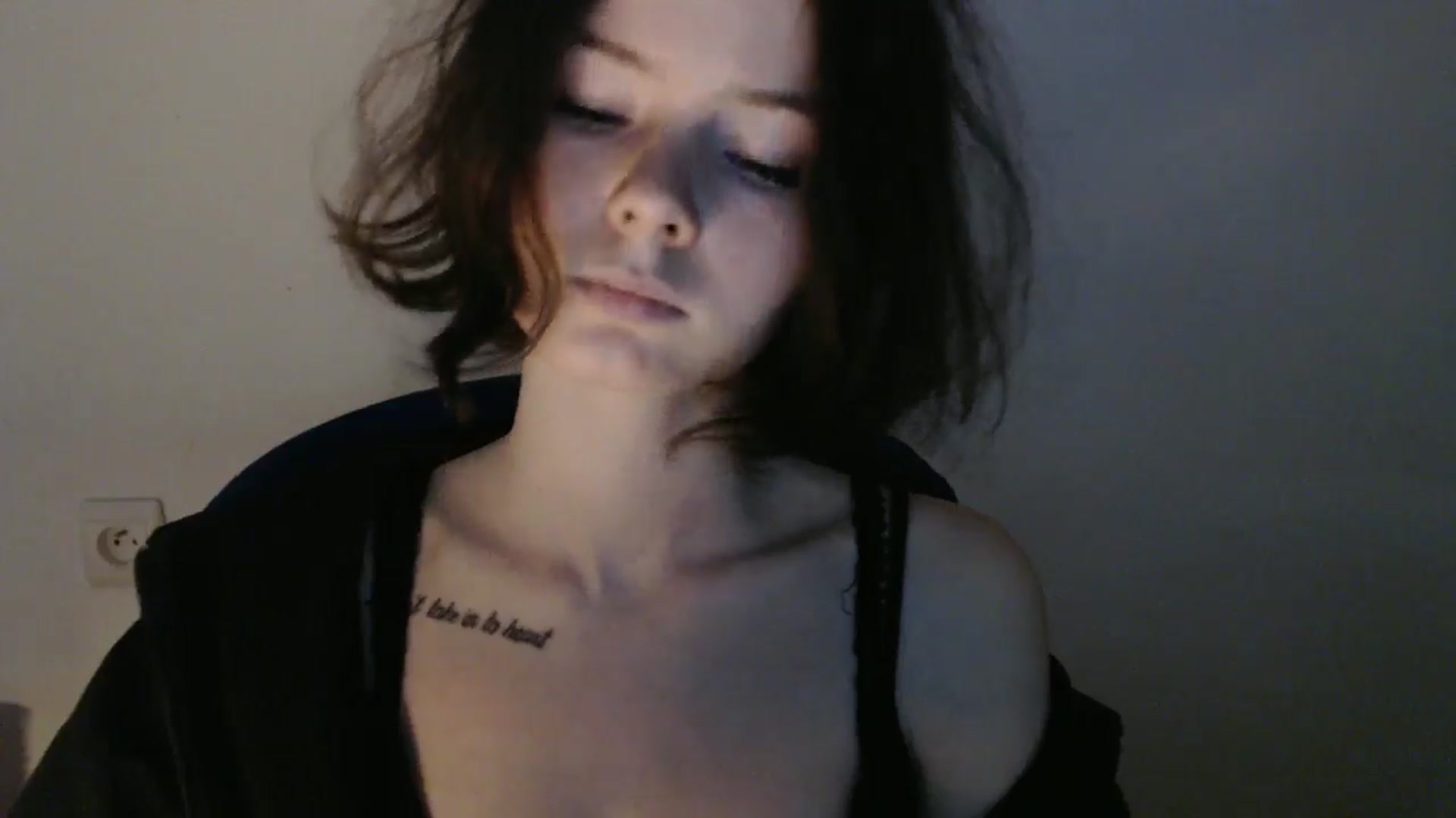 Gallery image thumbnail from KatyaWave's myfreecams stream on, 03/15/2026, 13:44 image 18 of 20