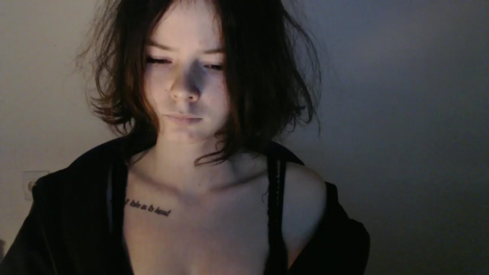 Gallery image thumbnail from KatyaWave's myfreecams stream on, 03/15/2026, 13:44 image 9 of 20